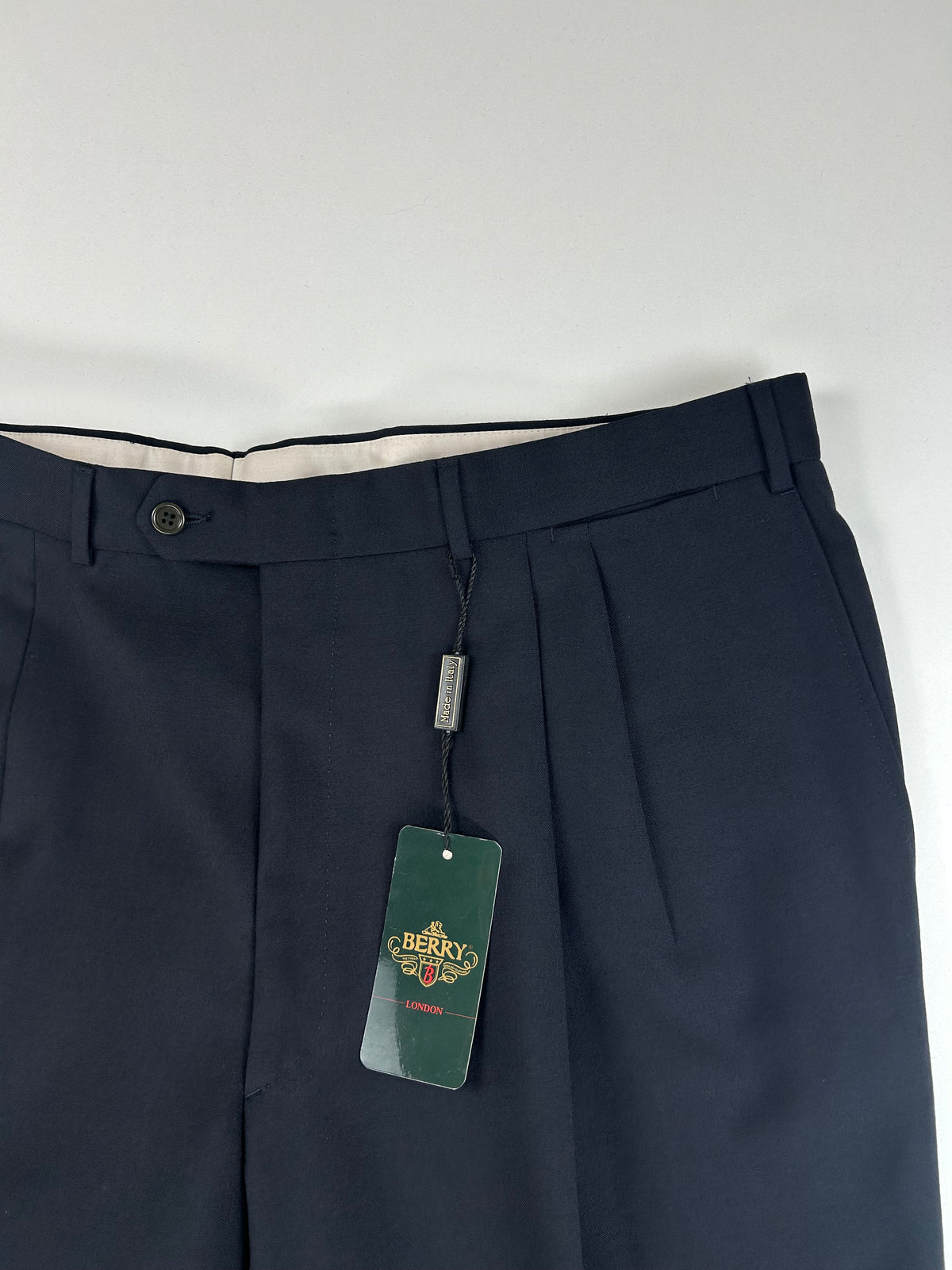 Berry pantalone nero — dettaglio tessuto — IlBotteghino
