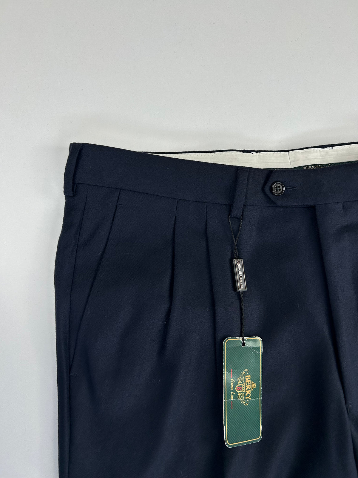 Berry pantalone blu navy — dettaglio tessuto — IlBotteghino