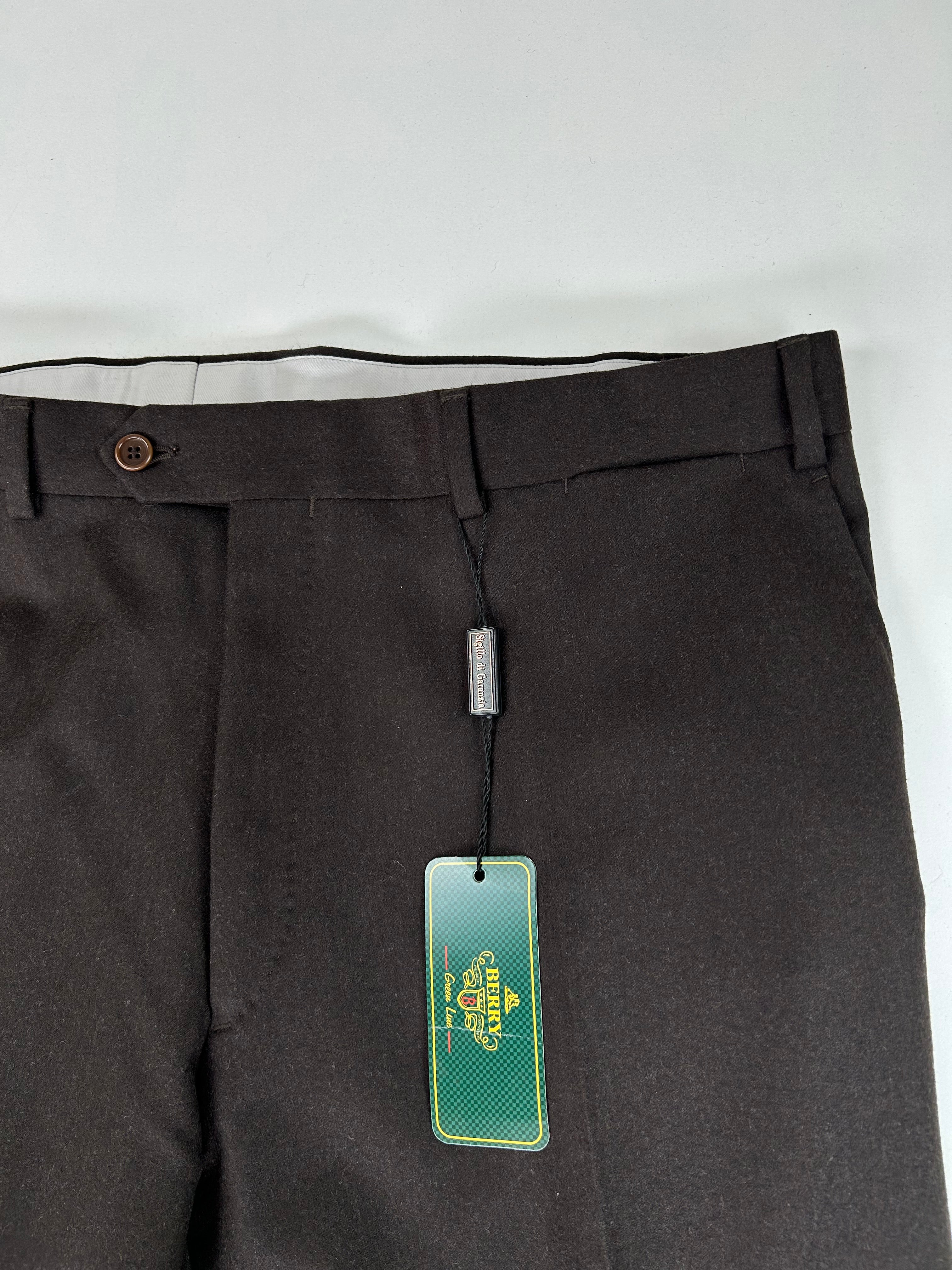 Berry pantalone marrone scuro — dettaglio tessuto — IlBotteghino