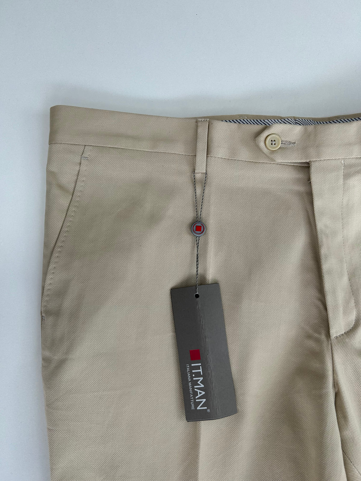 IT.MAN pantalone sabbia — dettaglio tessuto — IlBotteghino