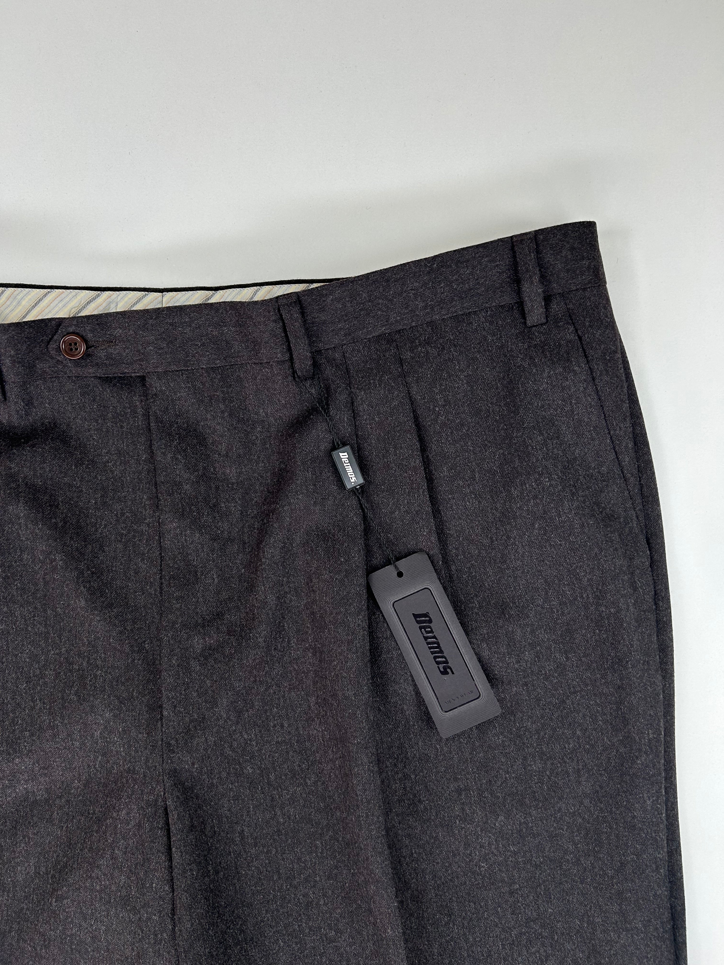 Dettaglio vita con cartellino, pantalone Deimos