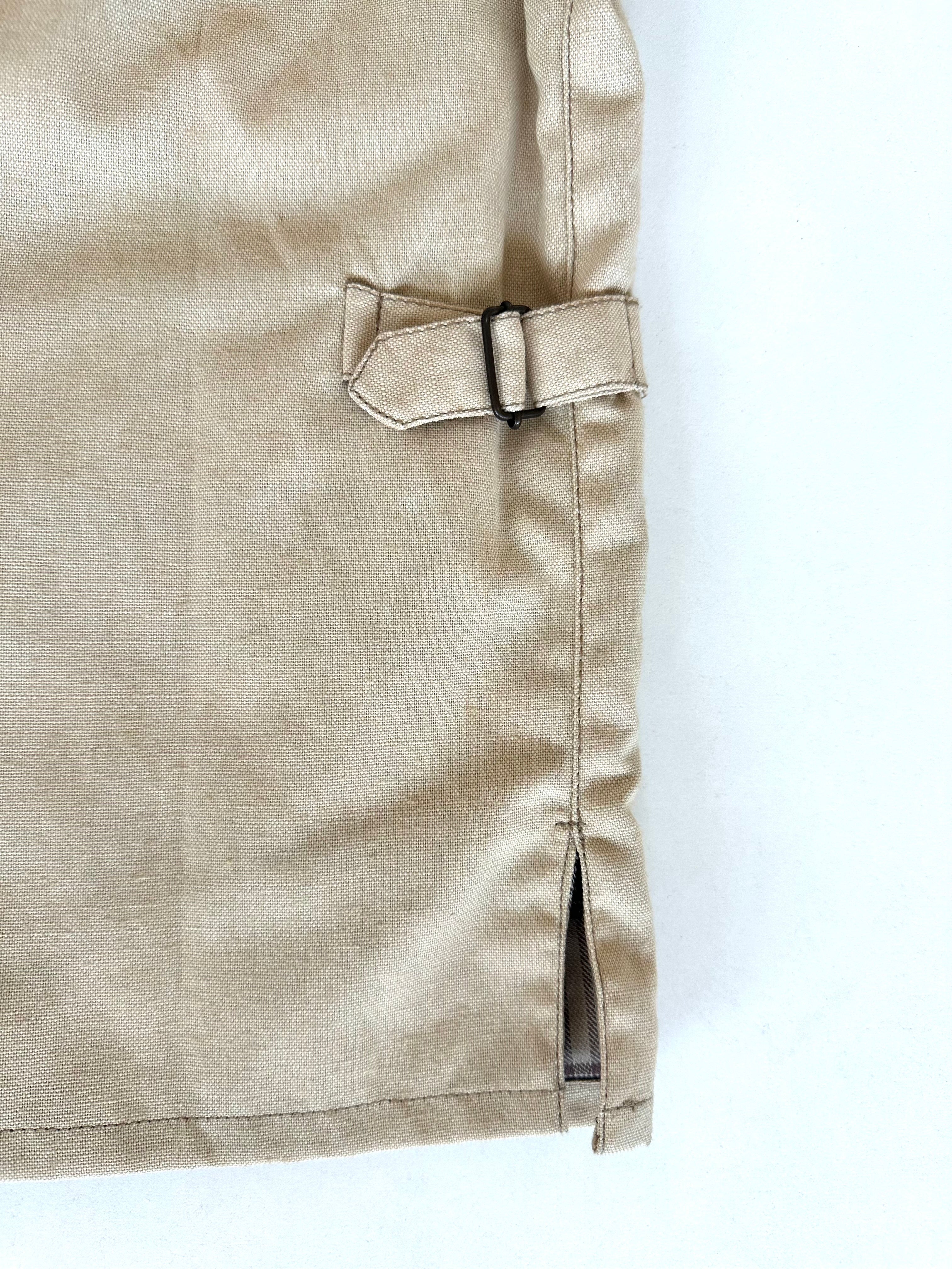 Dettaglio cuciture e finiture, gilet Belstaff beige