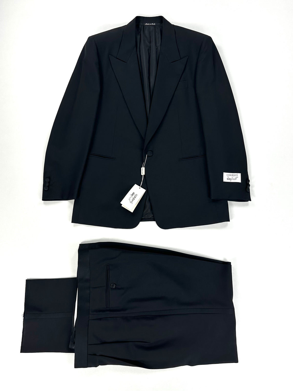 Smoking Calabró by Forall nero: giacca e pantalone con cartellino, taglia IT 48