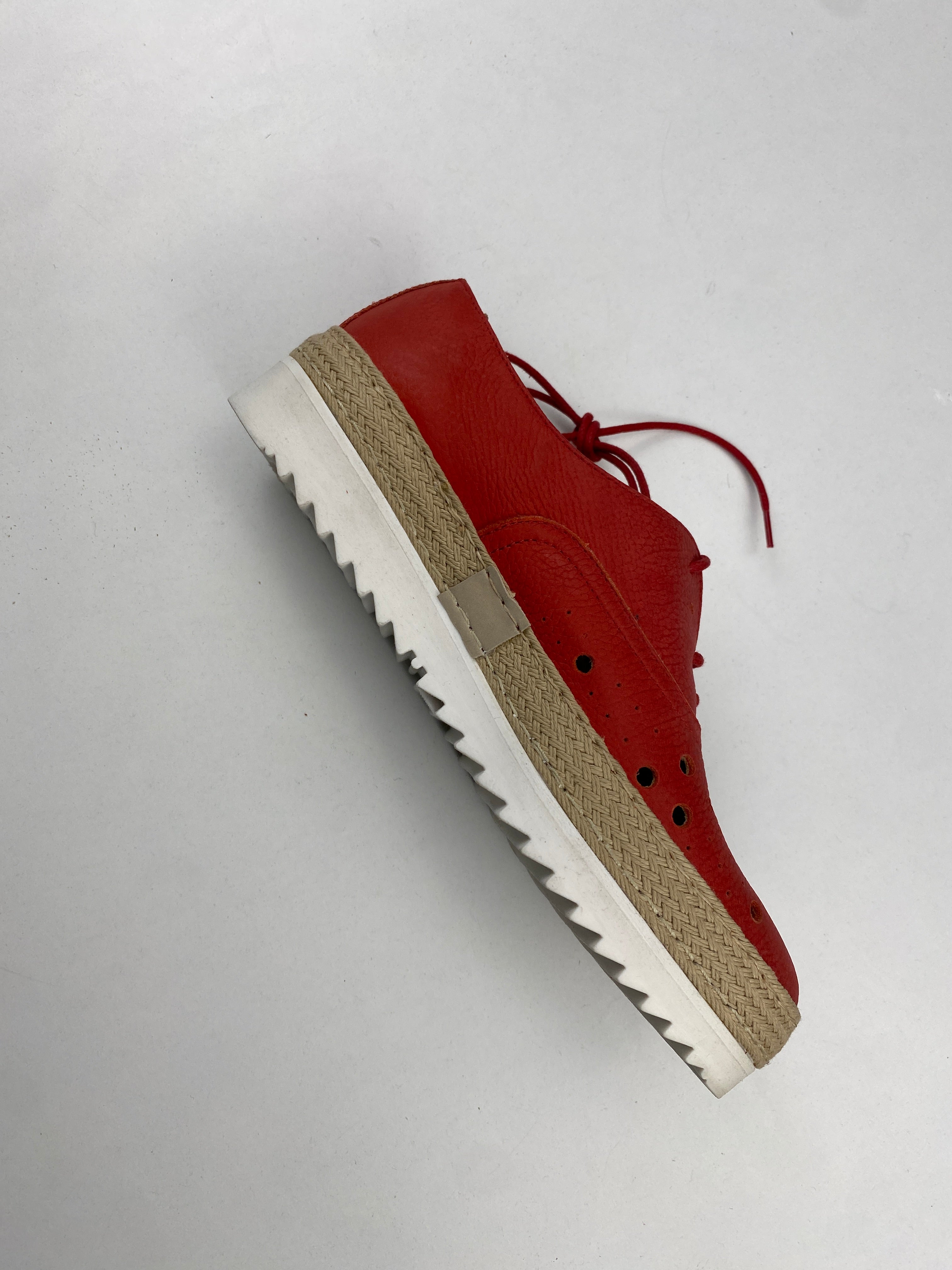Antica Cuoieria scarpa rossa — pelle traforata — IlBotteghino