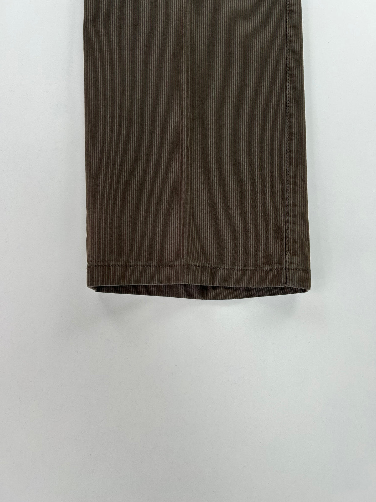 Bugatti pantalone marrone gessato — vista laterale — IlBotteghino