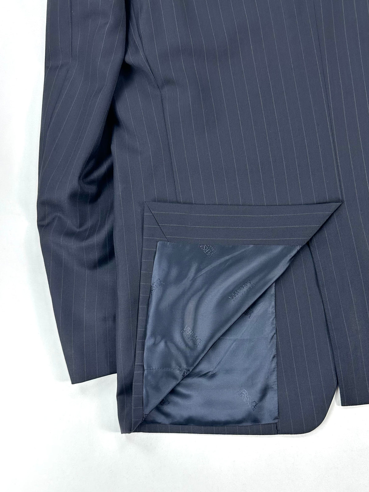 Giacca Versace Collection - fondo e spacco con fodera in viscosa