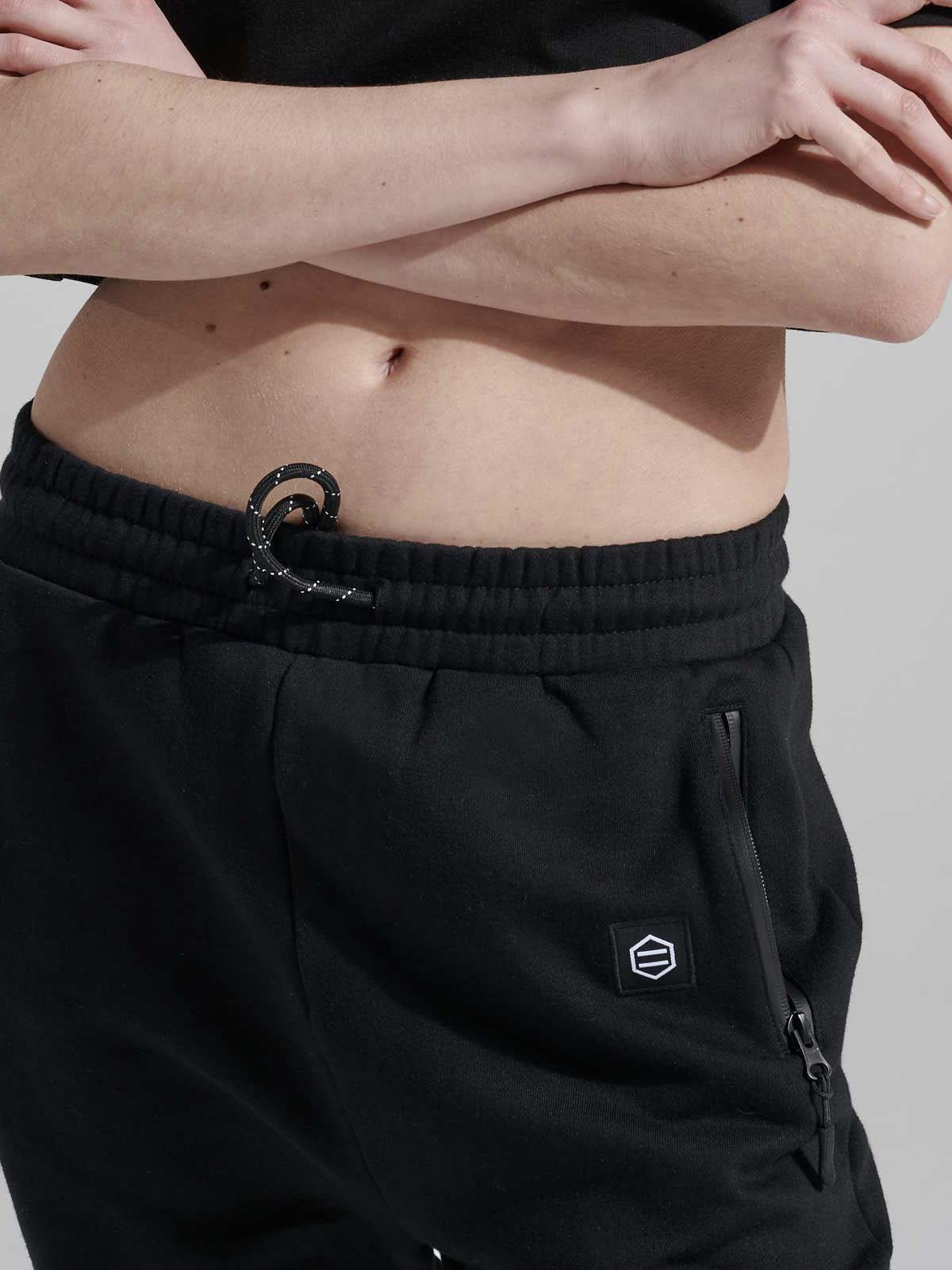 Dolly Noire pantalone tuta felpato — dettaglio tasche zip — IlBotteghino