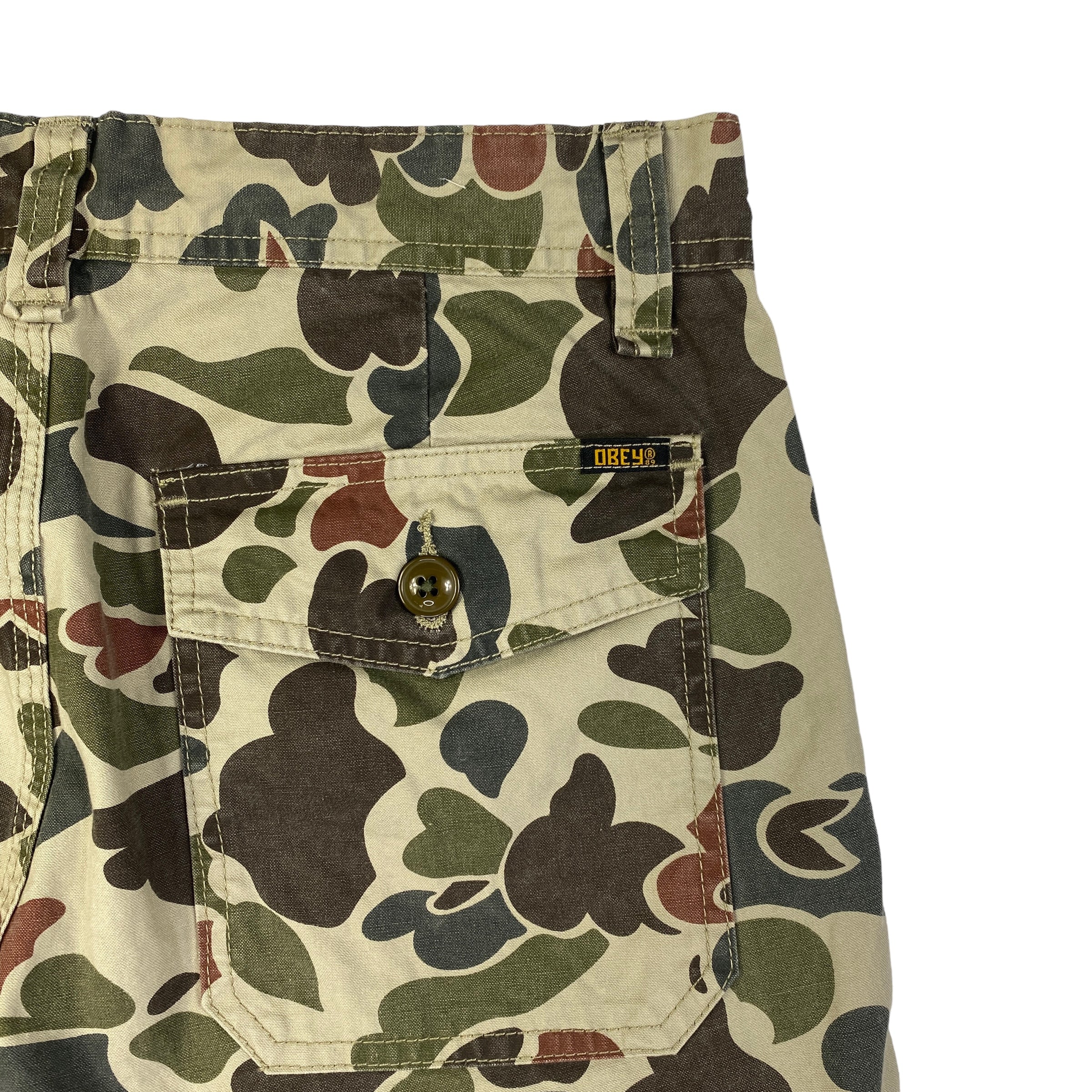 Obey short camo verde — pezzo unico d'archivio — IlBotteghino