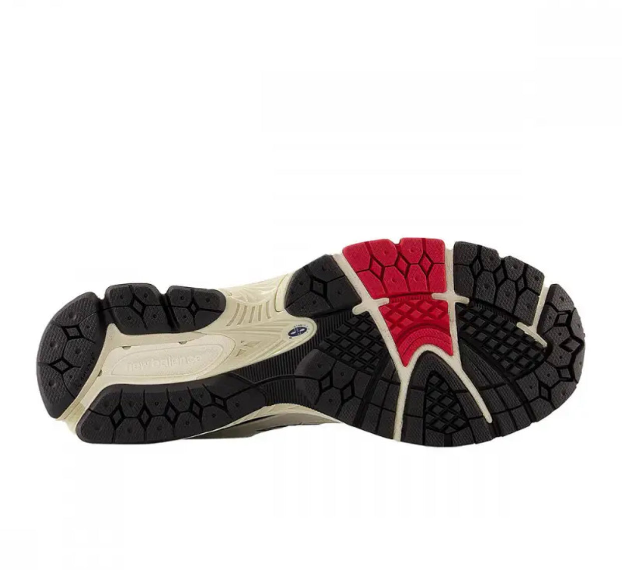 New Balance sneaker 2002RVE — dettaglio suola — IlBotteghino