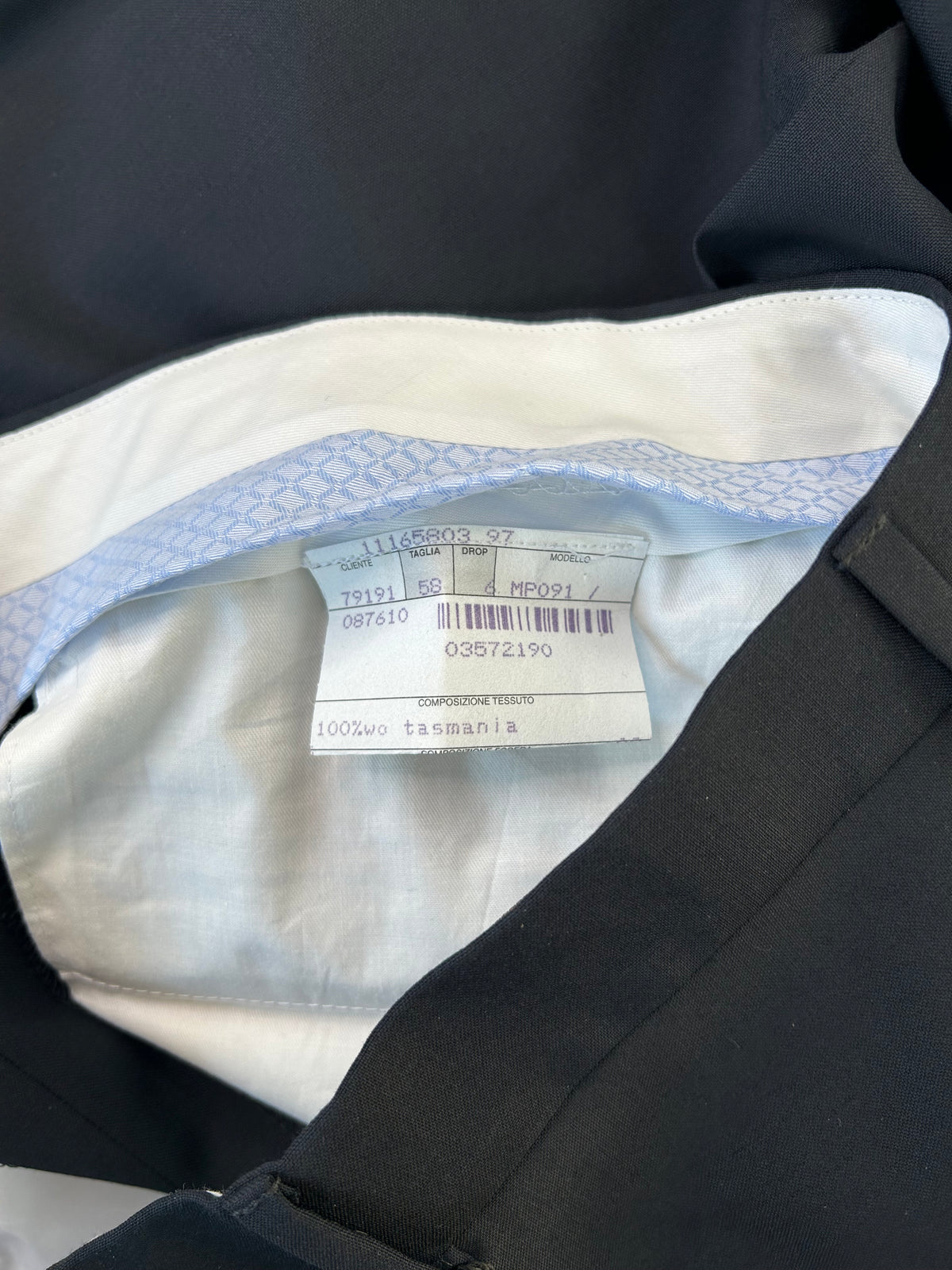 Berry pantalone nero — dettaglio tasca — IlBotteghino