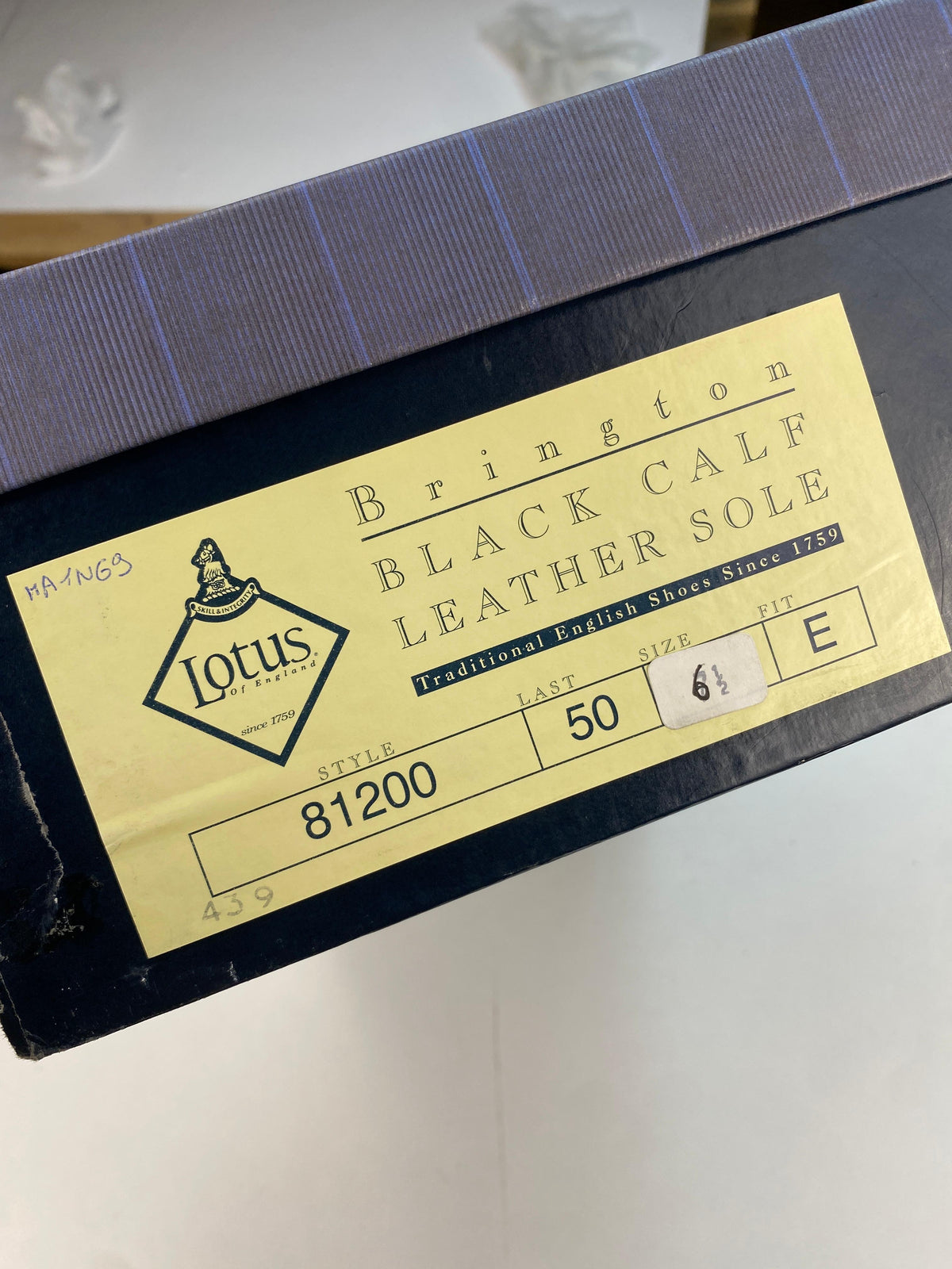 Etichetta della scatola originale Lotus of England: modello Brington, style 81200, forma 50, taglia UK 6 e mezzo, calzata E