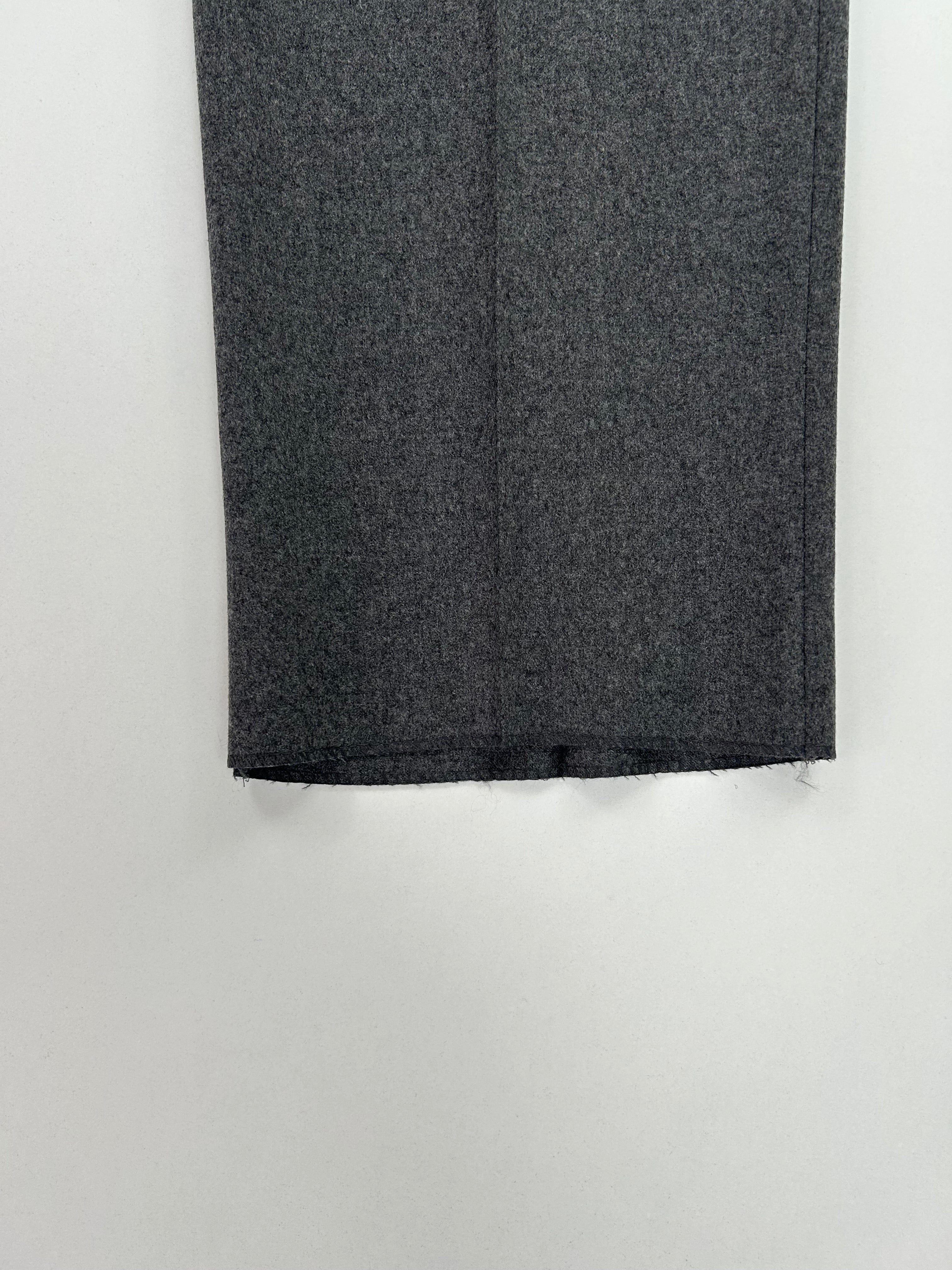 Berry pantalone grigio — vista laterale — IlBotteghino