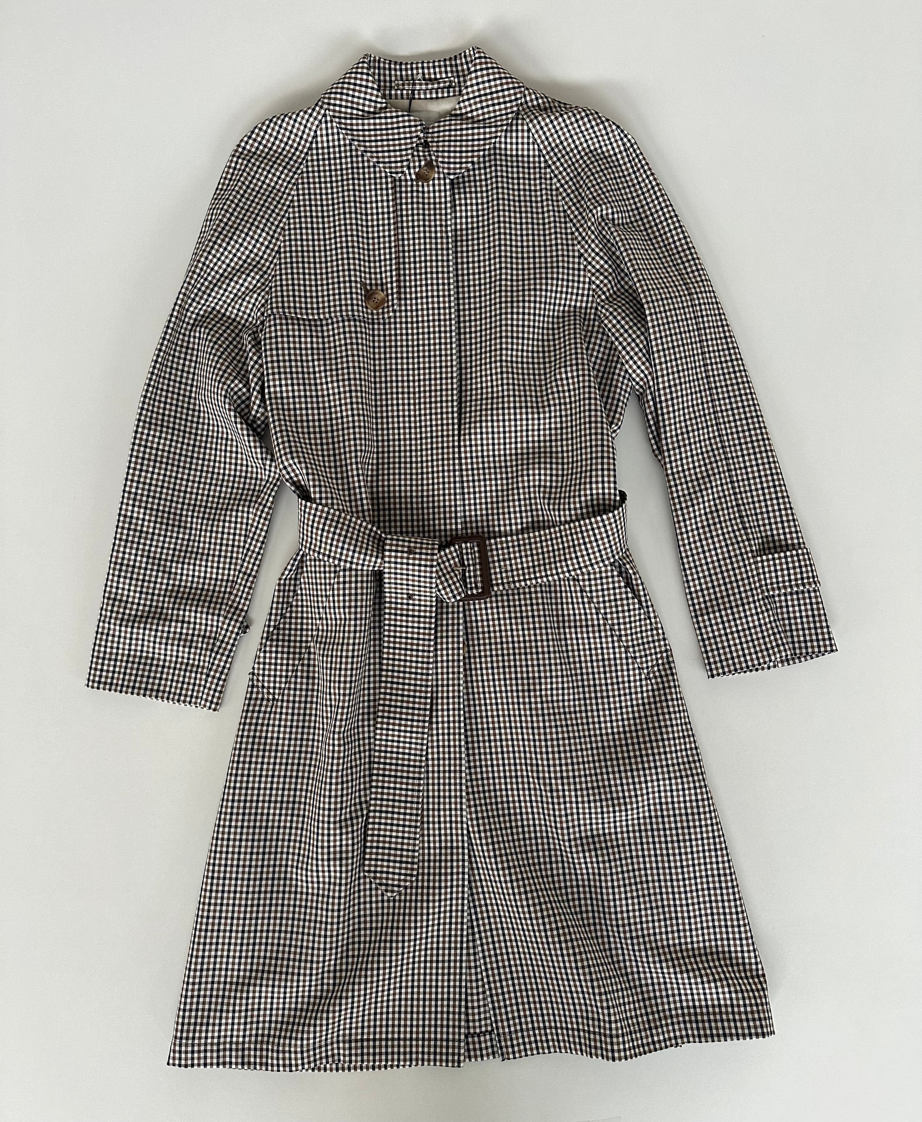 Trench Aquascutum of London