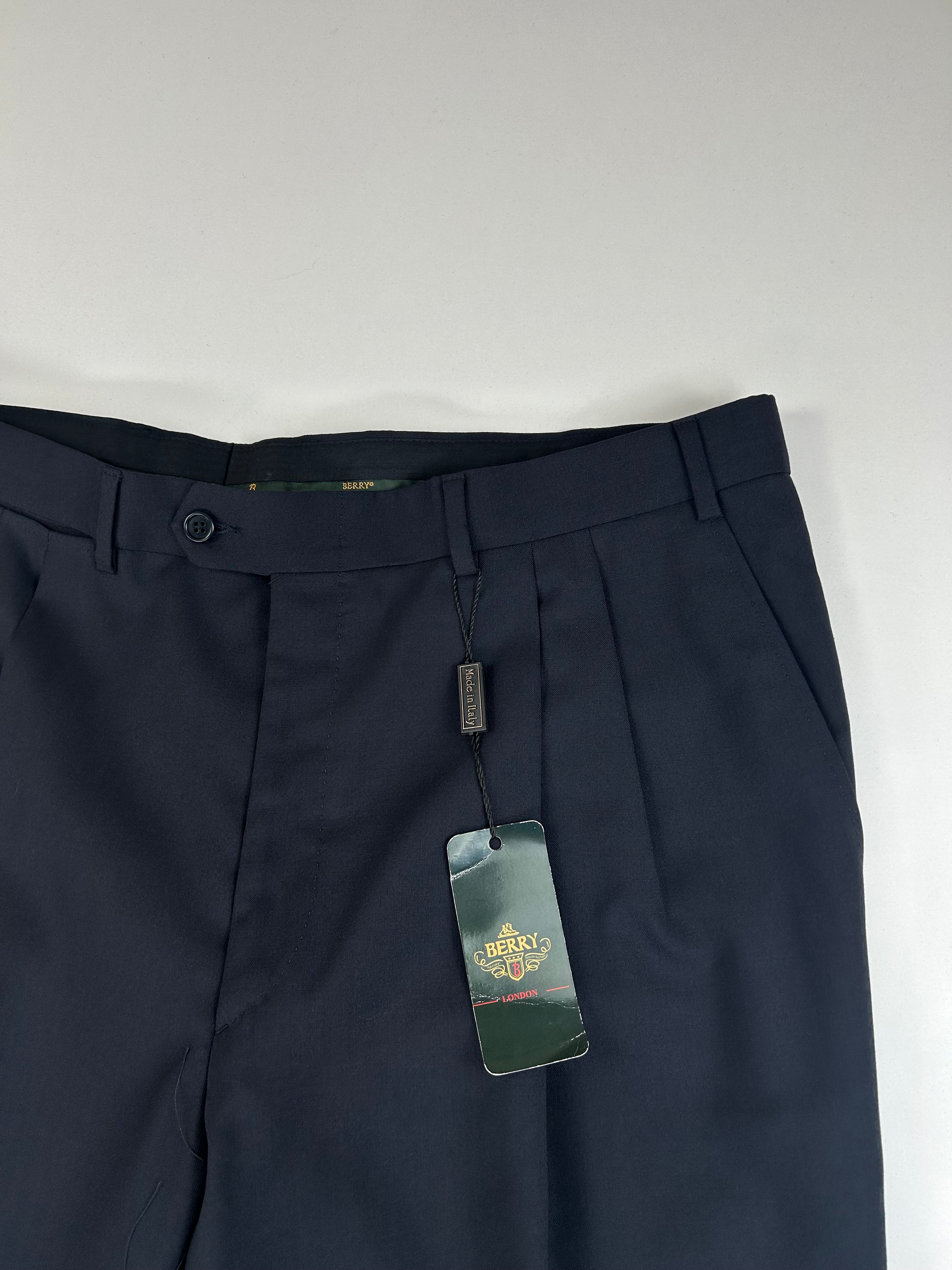 Berry pantalone nero — dettaglio tessuto — IlBotteghino