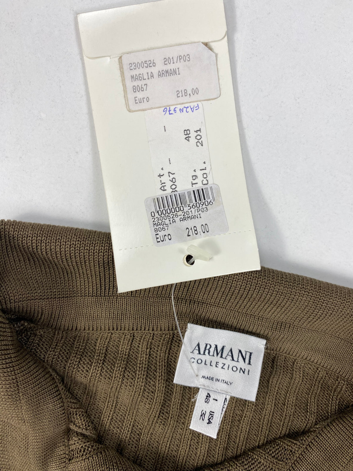 Armani Collezioni Polo Manica Lunga Marrone Talpa a Coste in Viscosa – foto 5 di 6