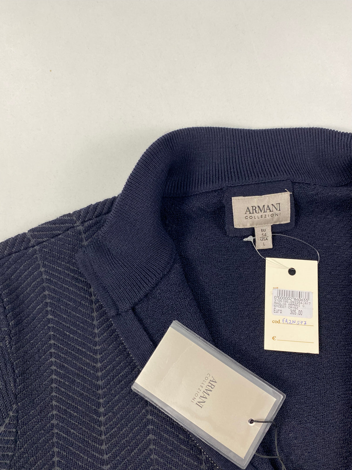 Armani Collezioni Maglione Full Zip Blu Navy a Spina di Pesce Grigia in Lana Vergine – foto 4 di 9