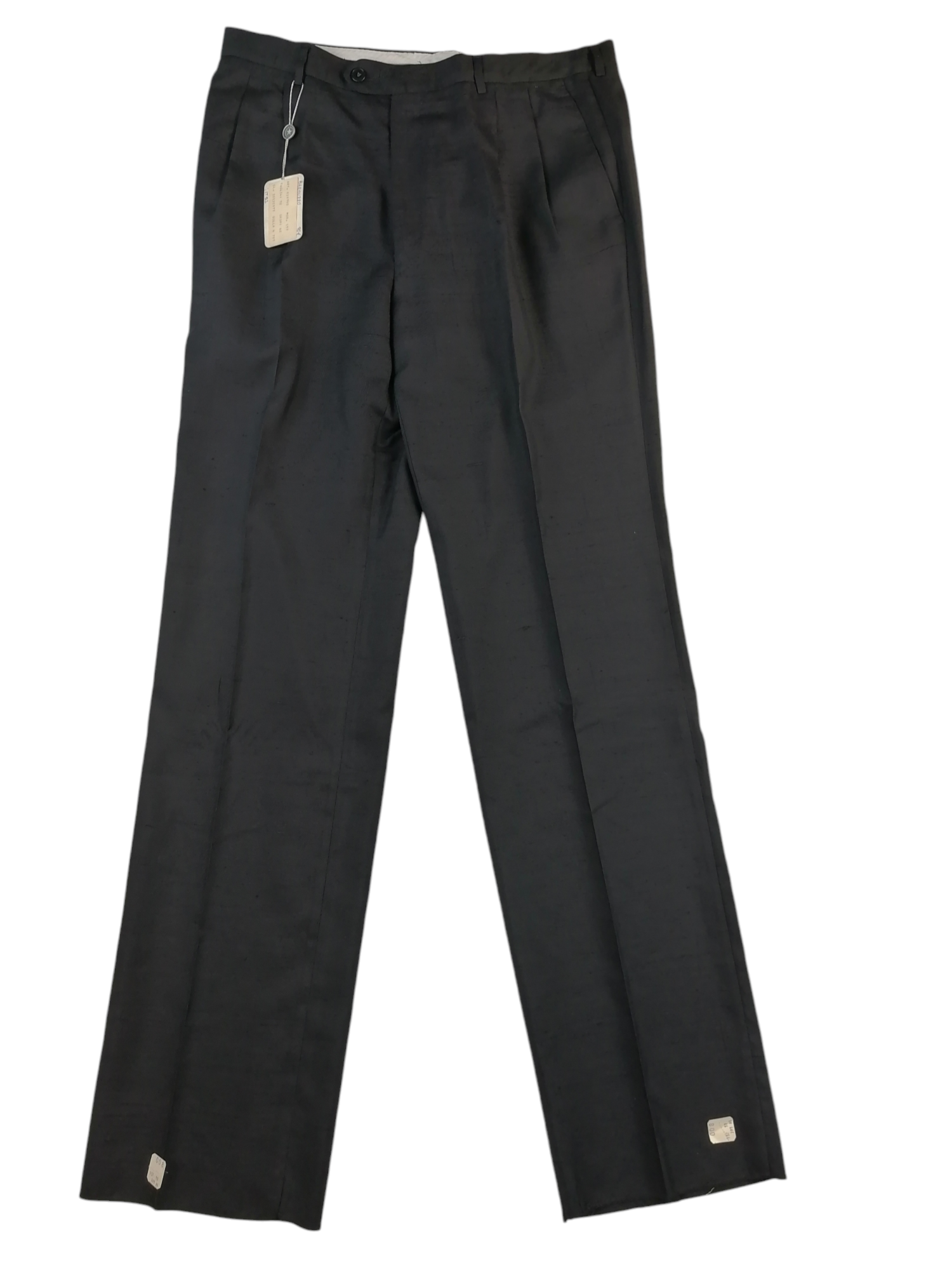 Richard Garrard completo — dettaglio sartoriale — IlBotteghino
