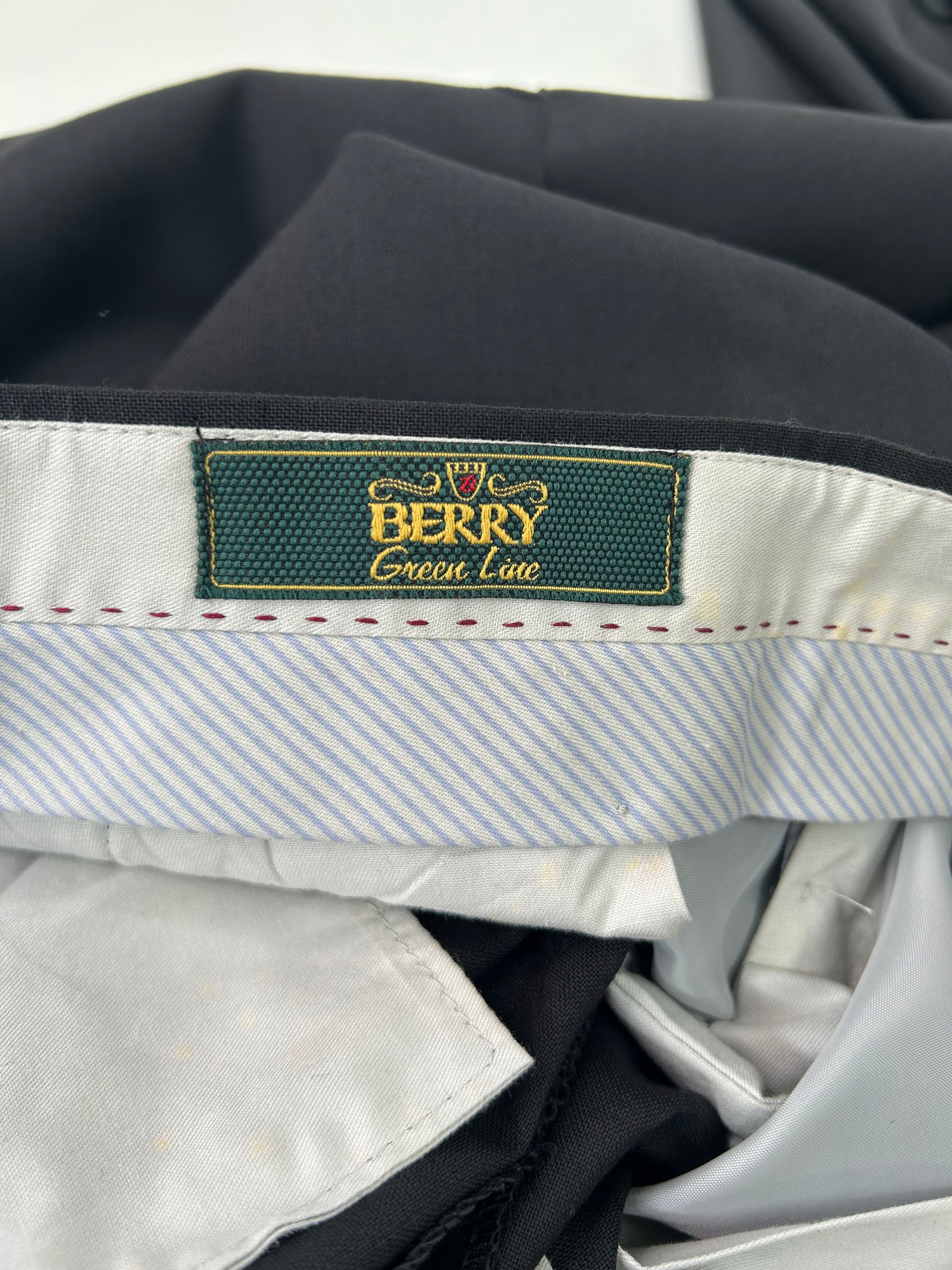 Berry pantalone nero — dettaglio tasca — IlBotteghino