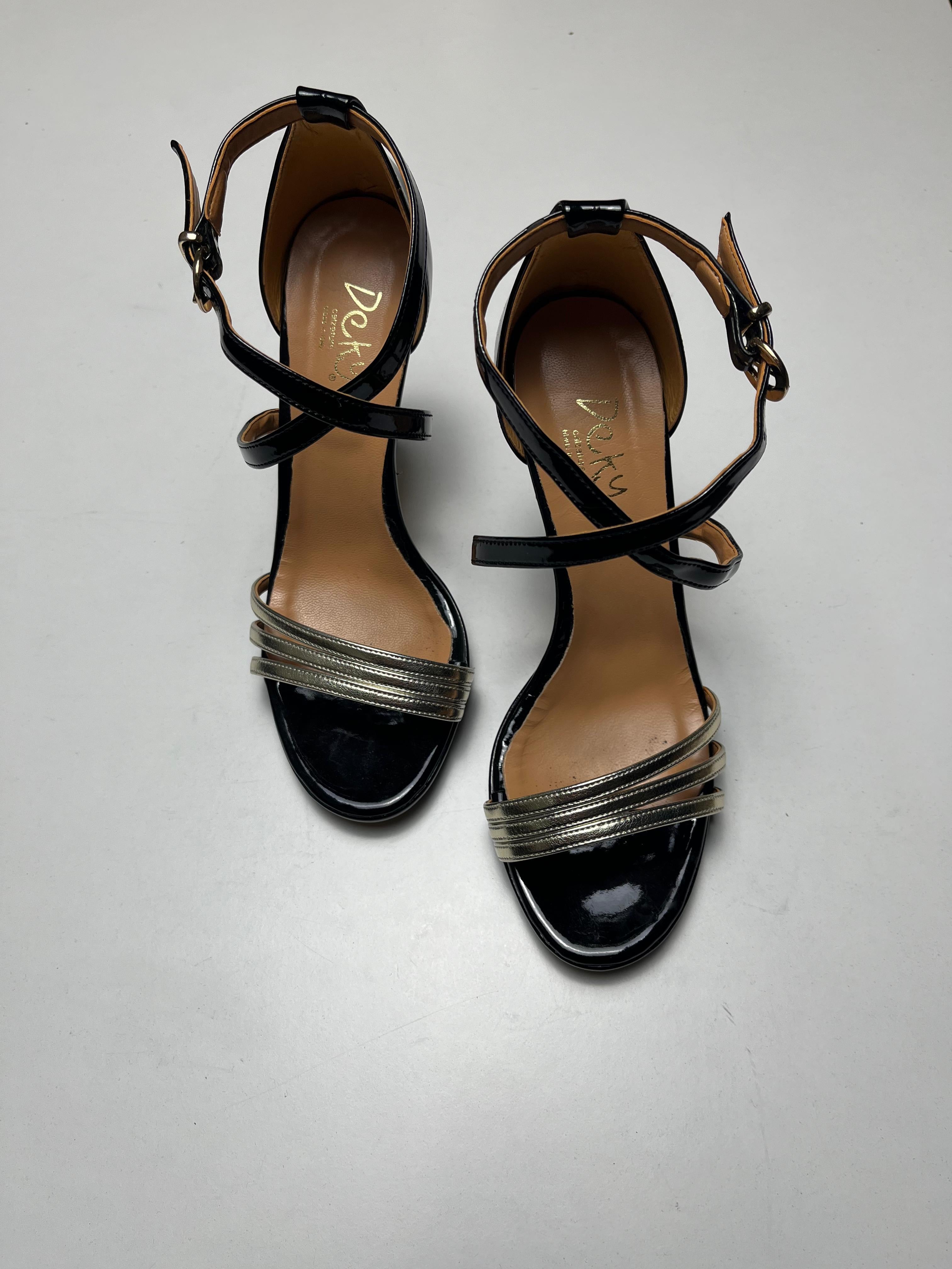 Deky scarpa nero e argento — chiusura a incrocio — IlBotteghino