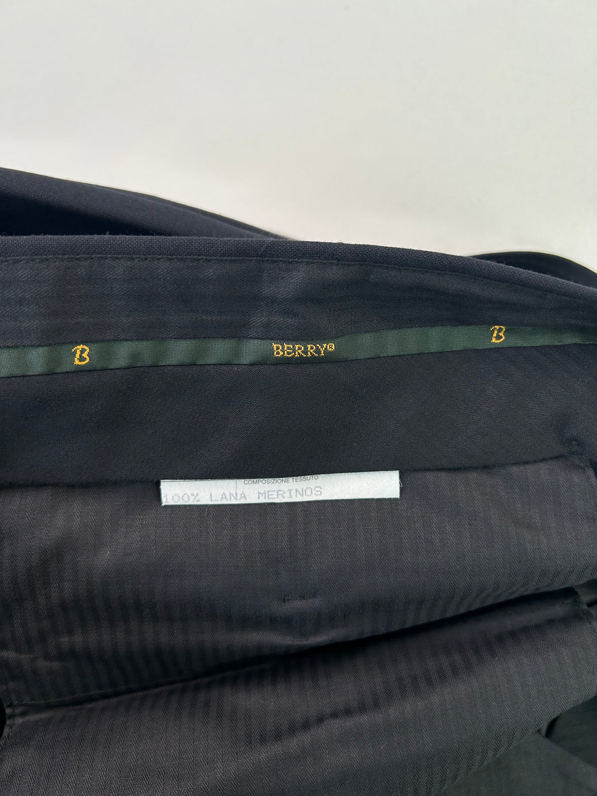 Berry pantalone blu notte — dettaglio tasca — IlBotteghino
