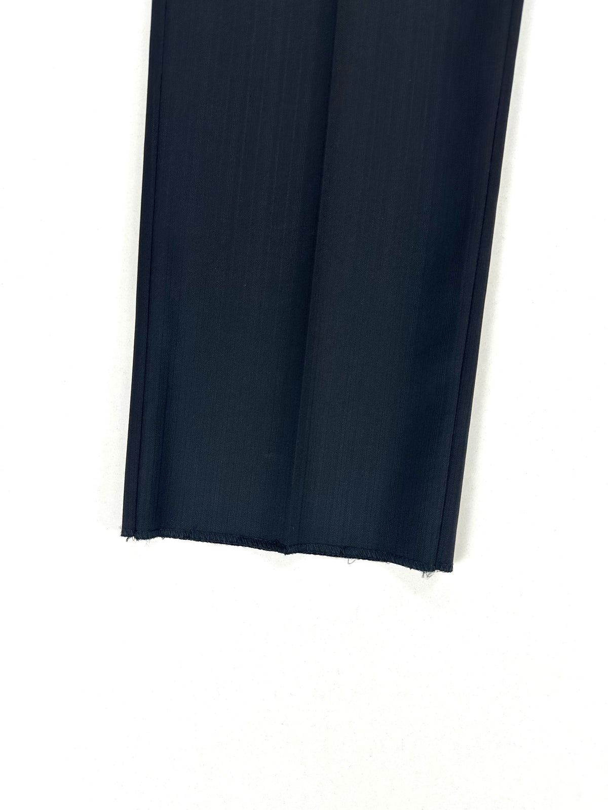 Fondo gamba del pantalone ripiegato in primo piano