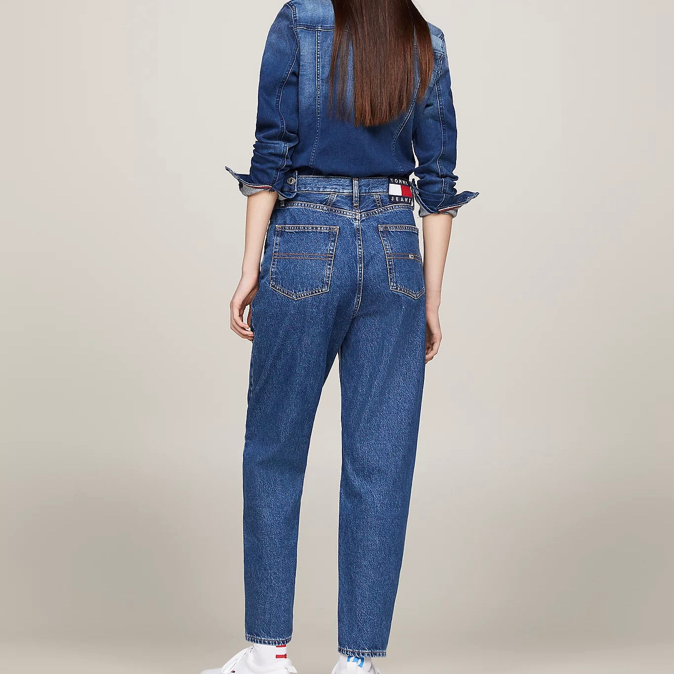 Tommy Jeans mom fit — denim d'archivio — IlBotteghino