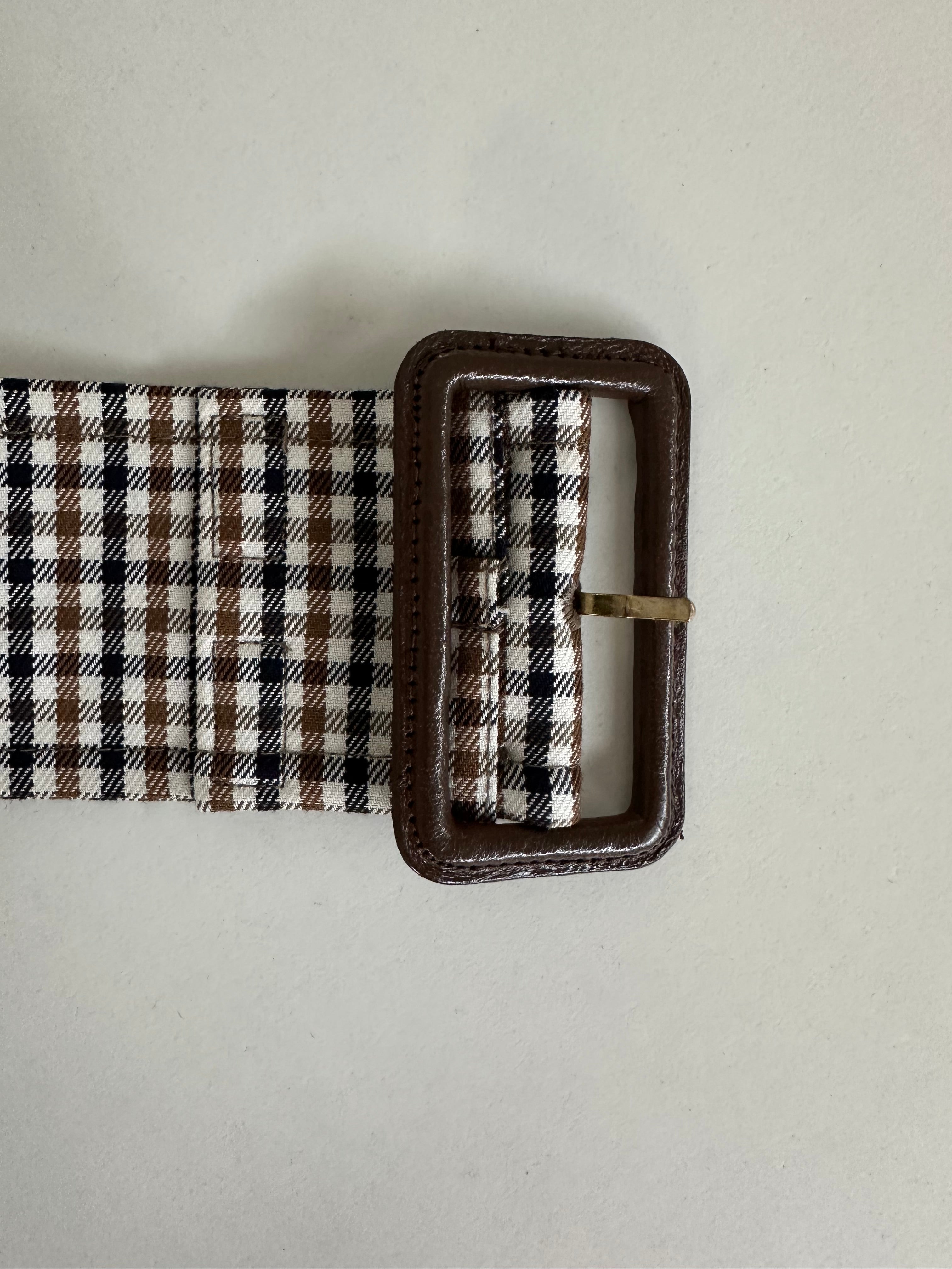 Aquascutum trench — dettaglio colletto — IlBotteghino