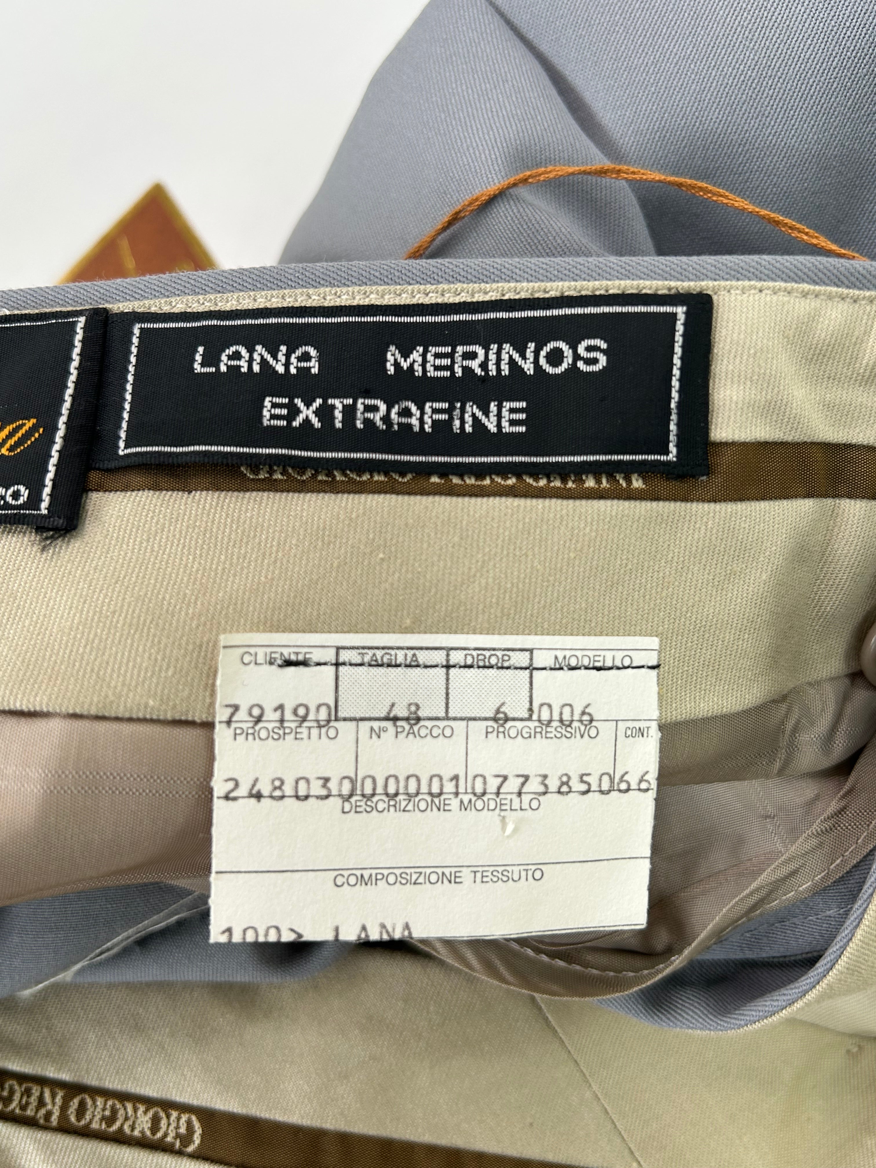 Giorgio Reggiani pantalone grigio perla — dettaglio tessuto — IlBotteghino