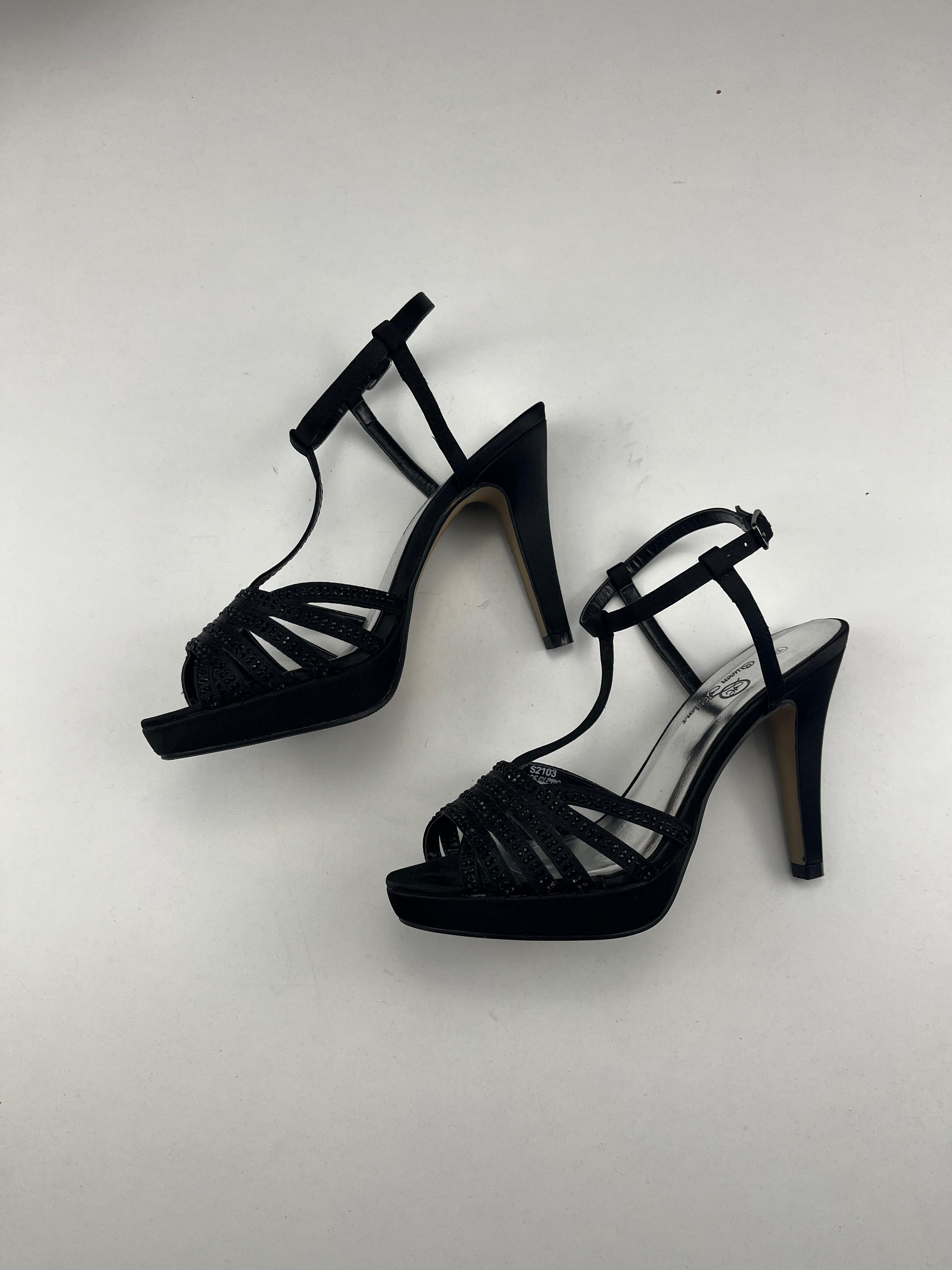 QueenHelena scarpa aperta — tacco a spillo nero — IlBotteghino