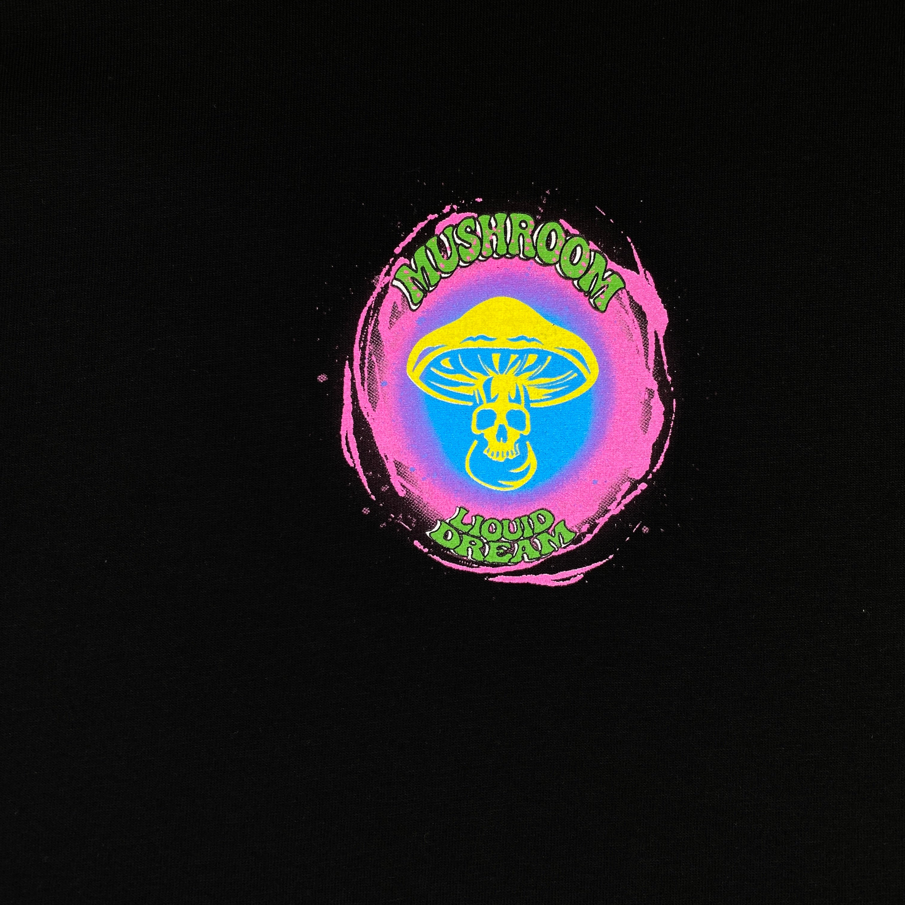 Mushroom t-shirt nera — archivio moda streetwear — IlBotteghino