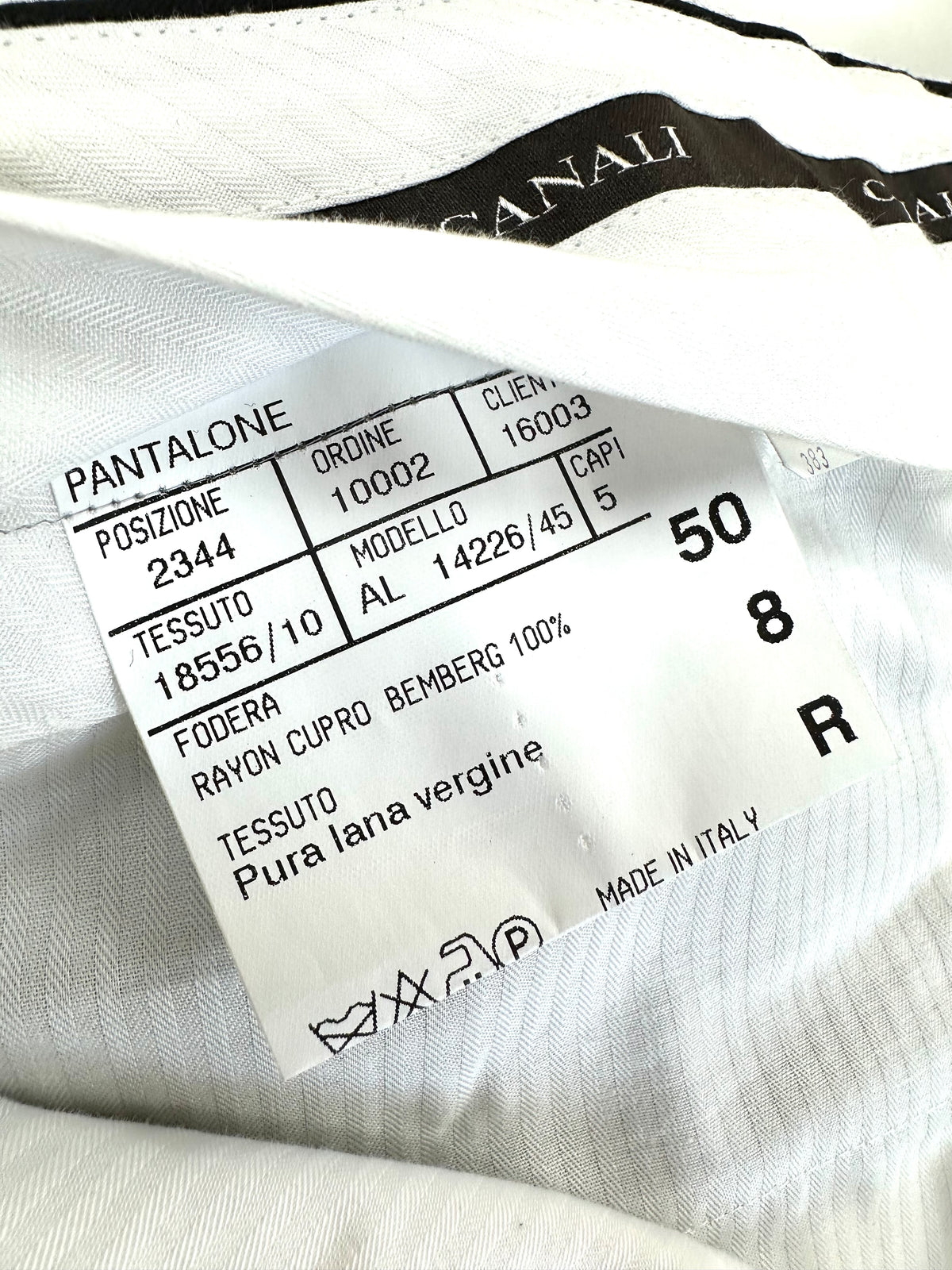 Etichetta del pantalone Canali: posizione 2944, tessuto 18556/10, rayon cupro Bemberg, pura lana vergine, taglia 50 drop 8 R