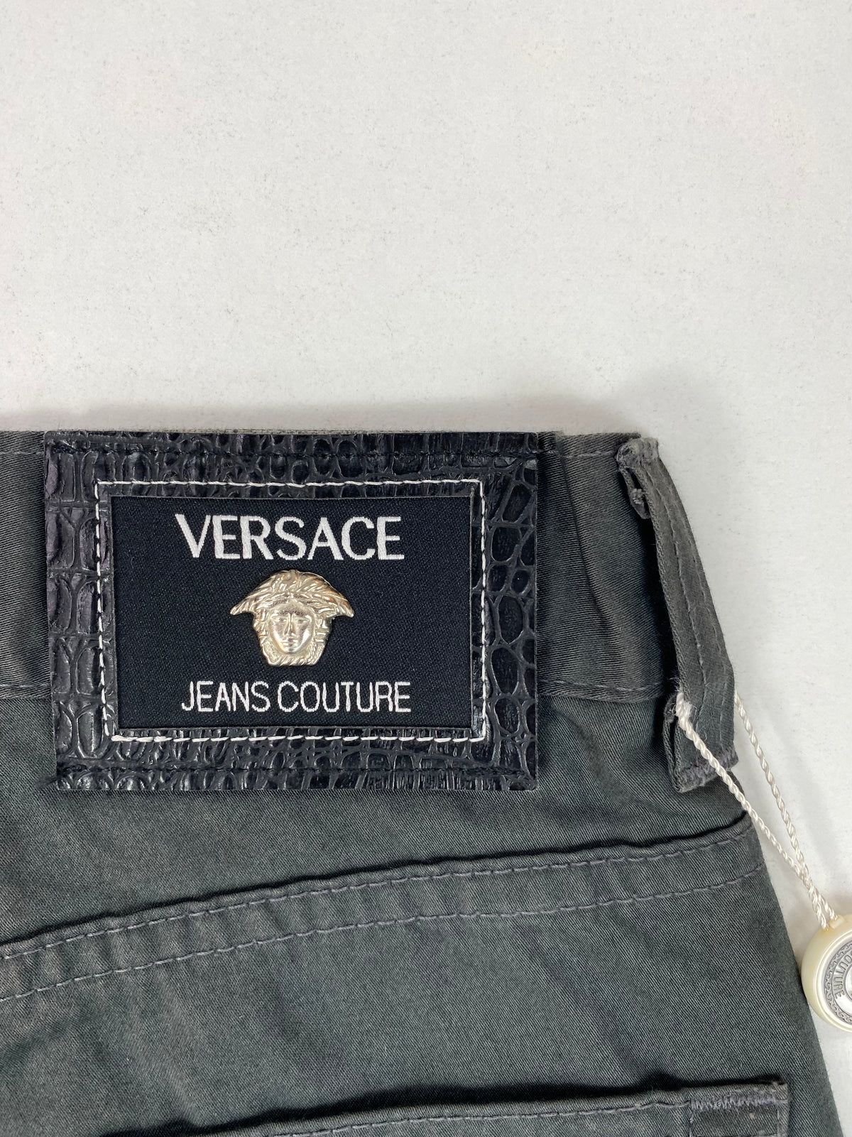 Versace Jeans Couture Jeans Vintage Anni '90 Verde Scuro Taglio Sigaretta con Medusa – foto 9 di 11