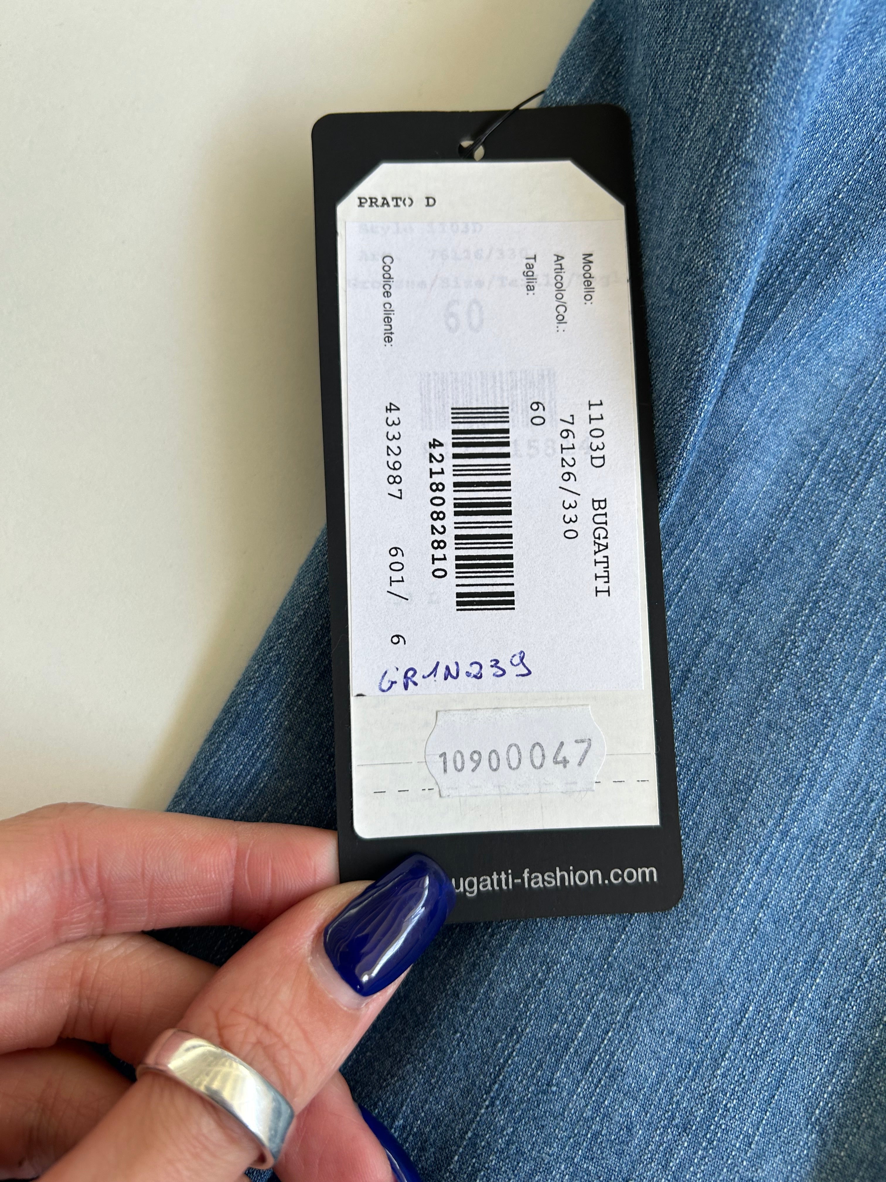 Bugatti jeans — dettaglio fondo gamba — IlBotteghino