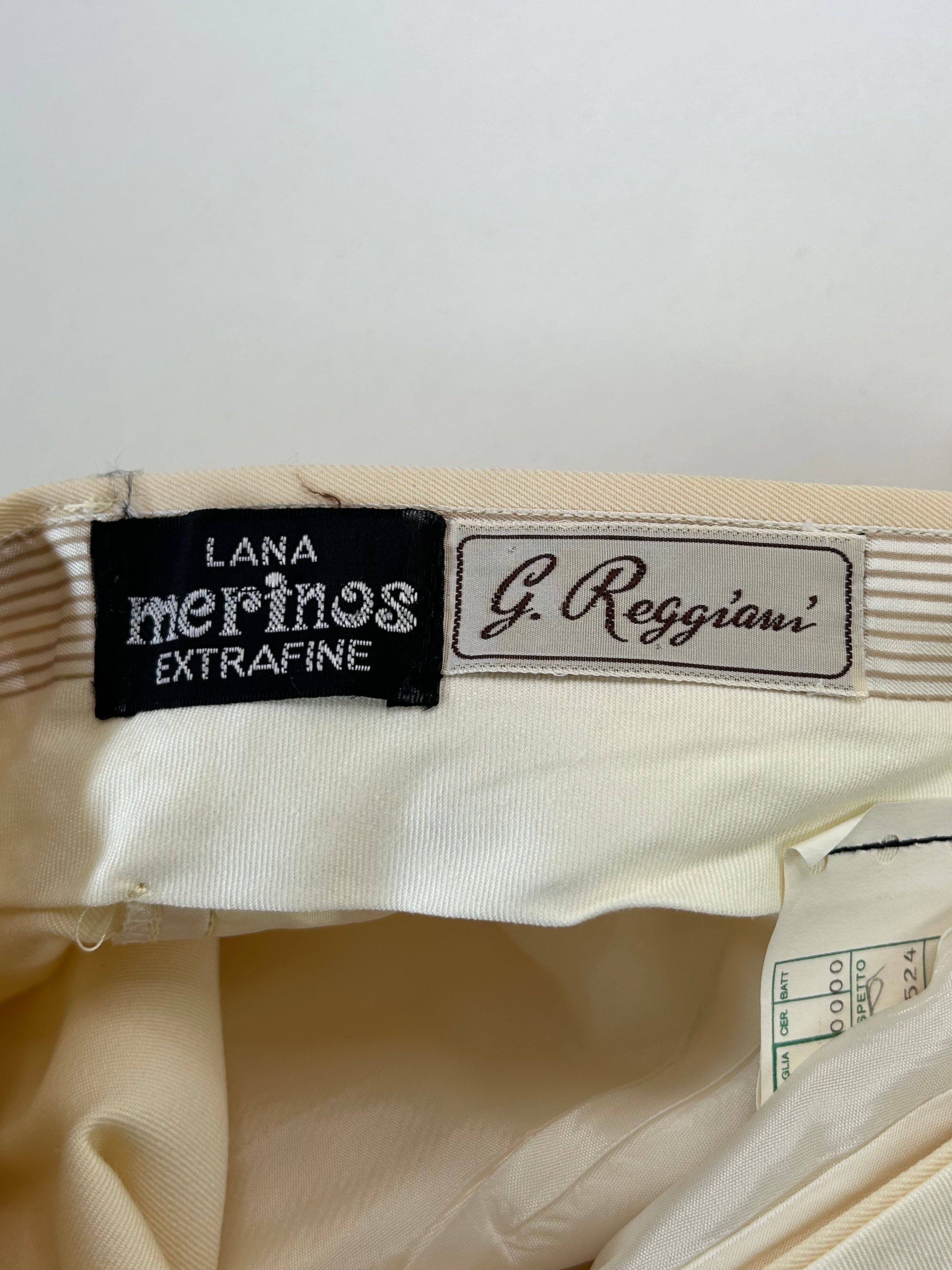 Giorgio Reggiani pantalone panna — dettaglio piega — IlBotteghino