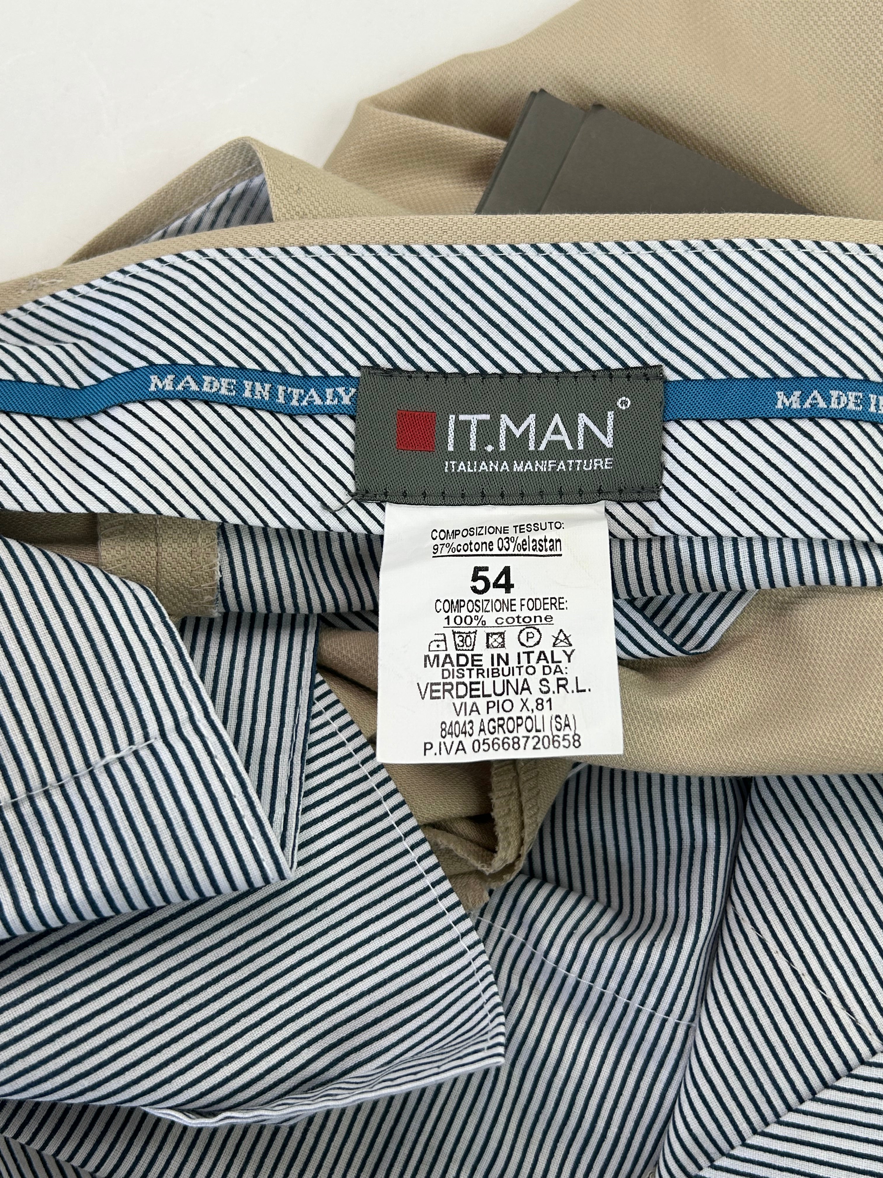 IT.MAN chino — vista laterale — IlBotteghino