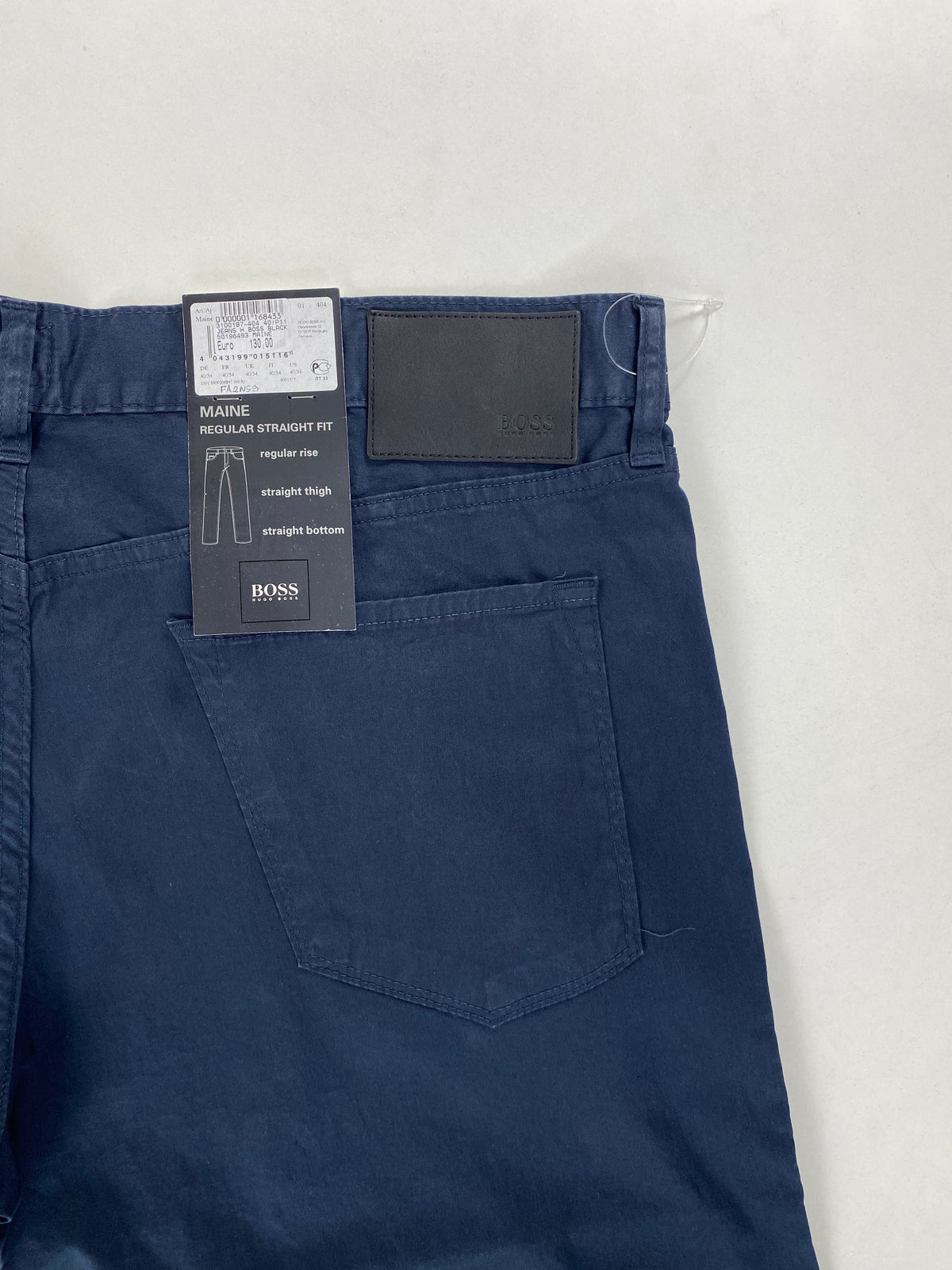 Hugo Boss Maine blu — dettaglio patch — IlBotteghino