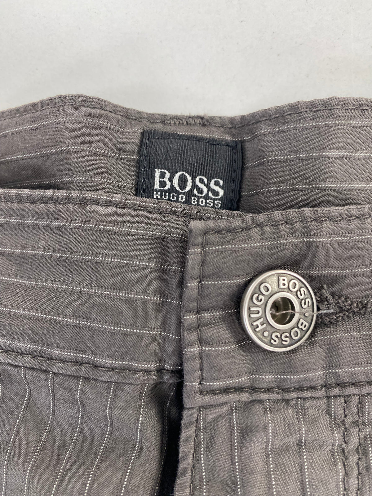 Hugo Boss Maine nero — dettaglio patch — IlBotteghino