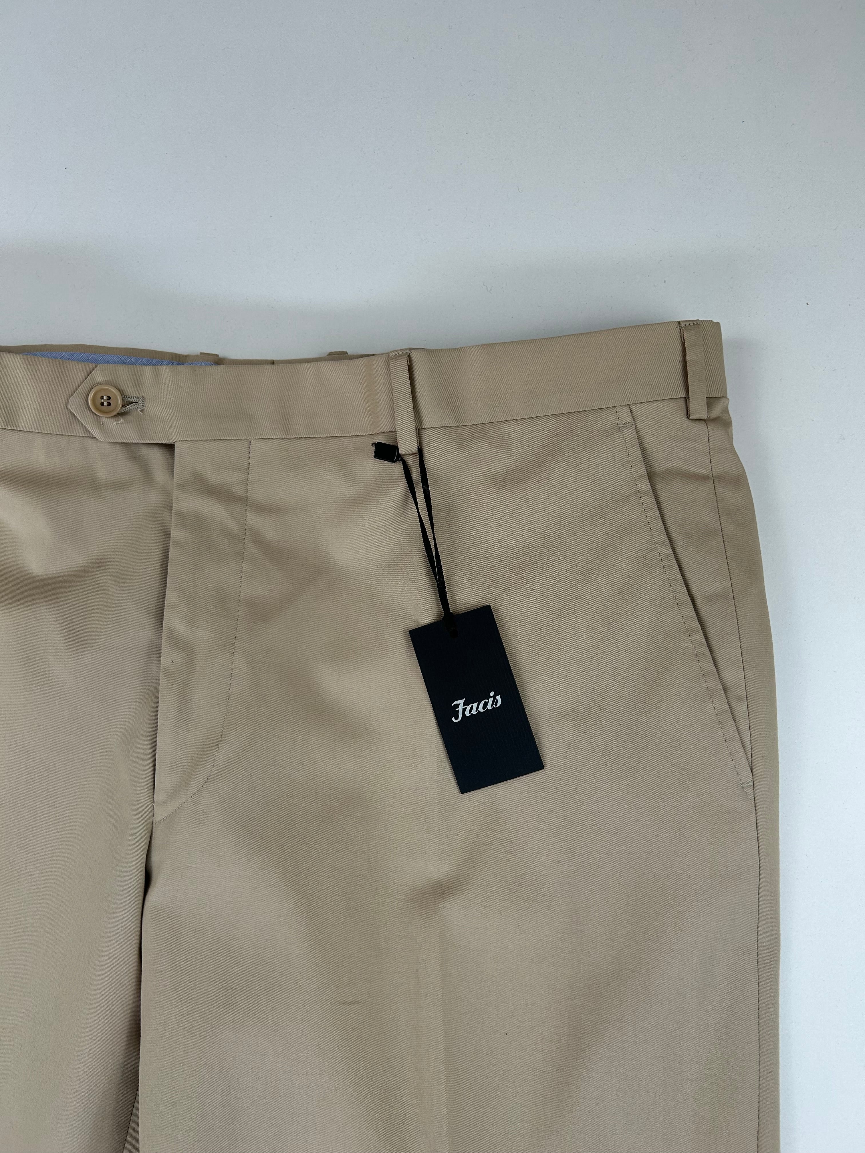 Facis pantalone beige — dettaglio tessuto — IlBotteghino