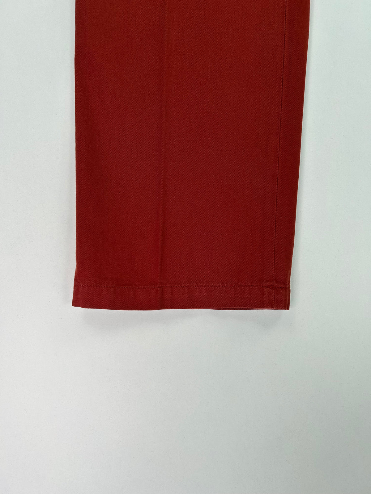 Deimos Sport pantalone rosso — dettaglio tasca — IlBotteghino