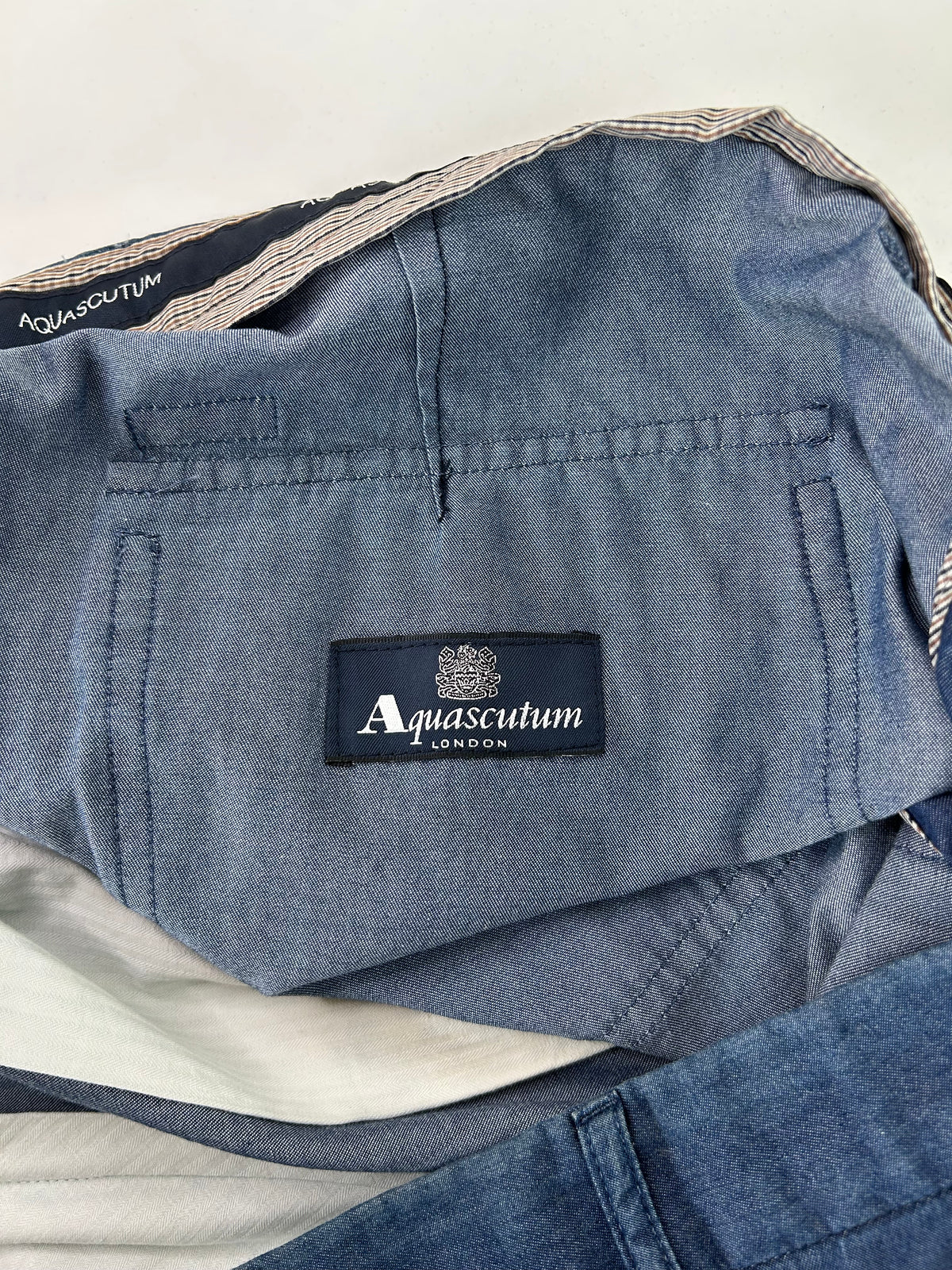Aquascutum pantalone cobalto — dettaglio tasca — IlBotteghino