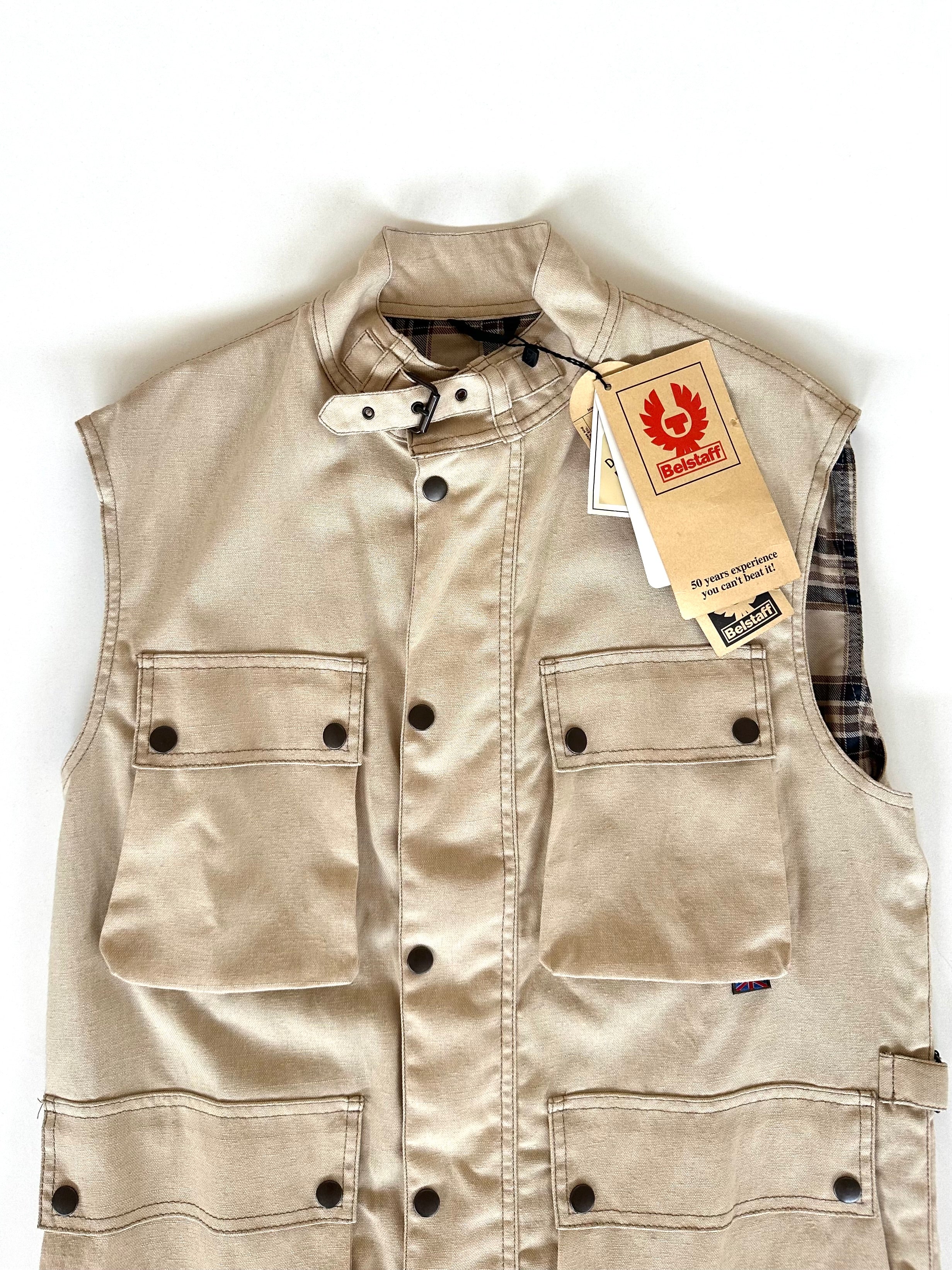 Belstaff smanicato Britannia beige, vista frontale intera