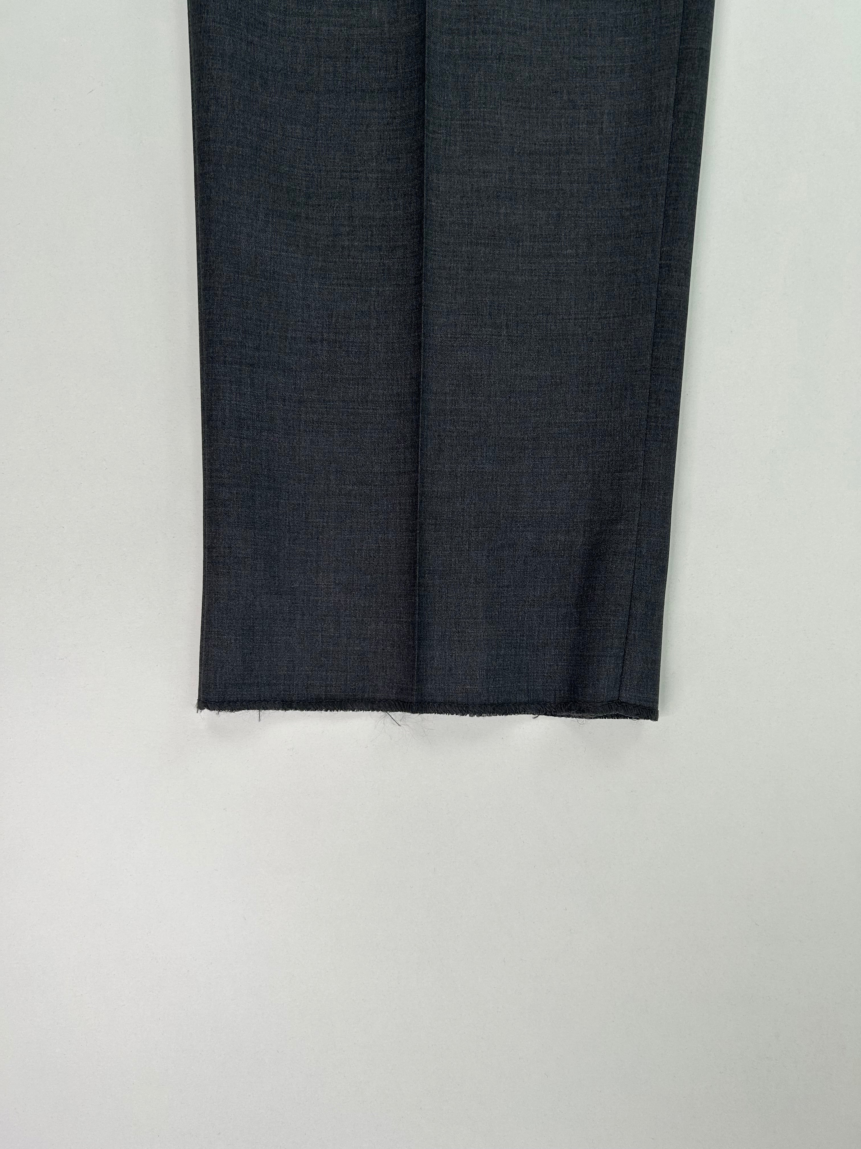 Dettaglio fondo gamba, pantalone Deimos grigio-blu