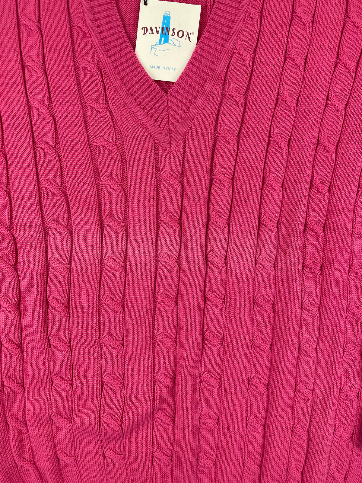 Maglione Davinson Collo a V Rosa Scuro a Trecce in Cotone – foto 3 di 7