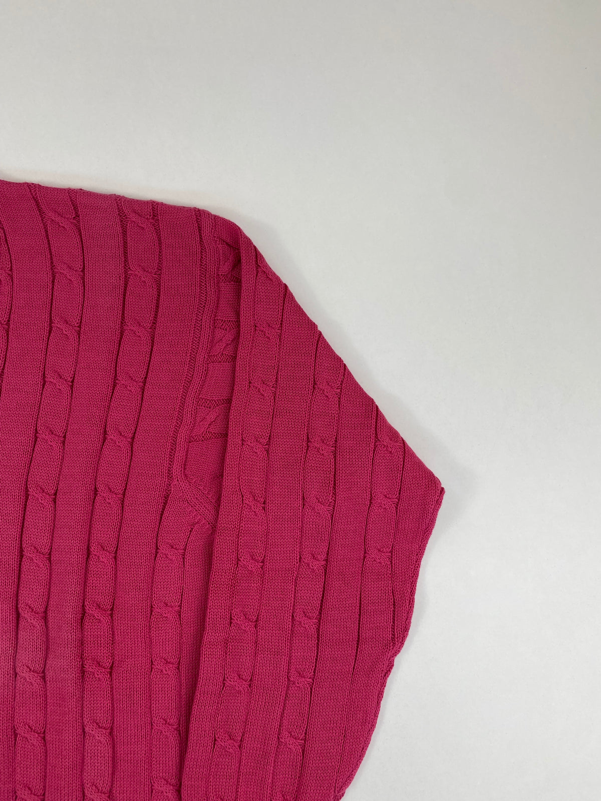 Maglione Davinson Collo a V Rosa Scuro a Trecce in Cotone – foto 6 di 7