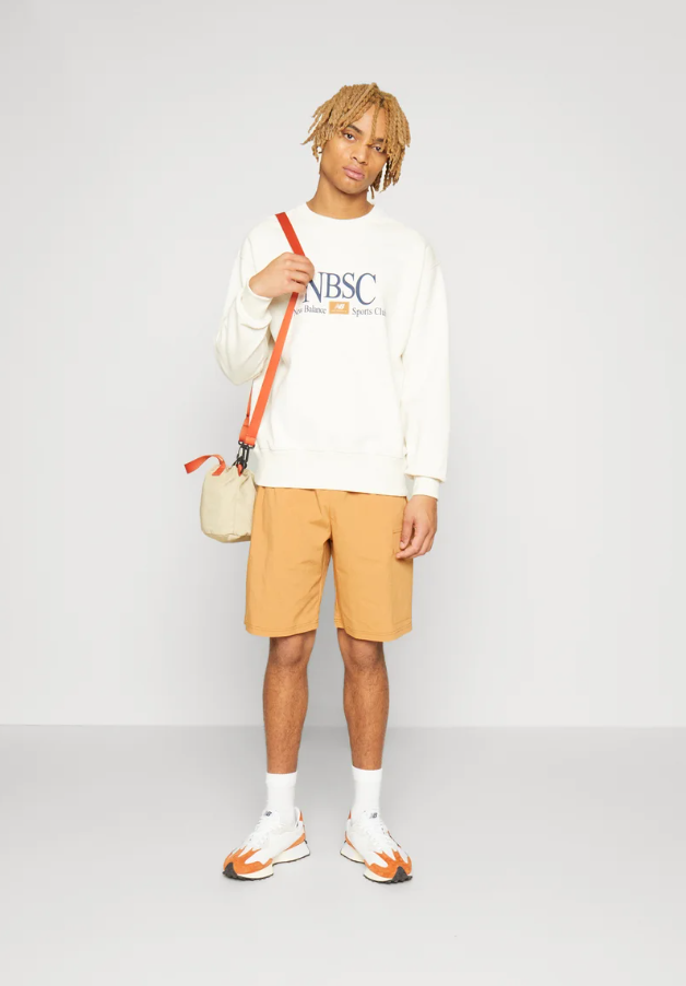 New Balance bermuda cargo ocra — archivio sportswear — IlBotteghino