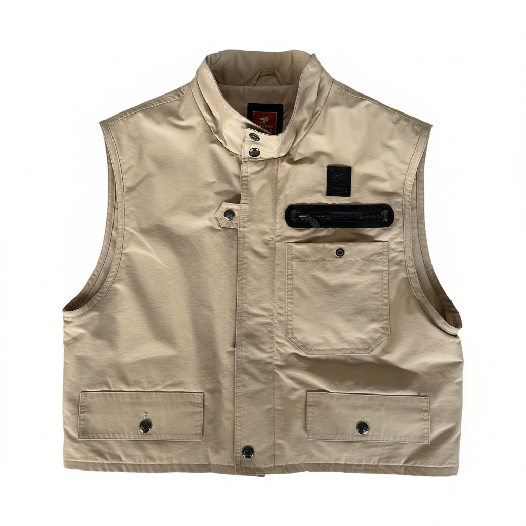 Piero Guidi smanicato — dettaglio tasche utility — IlBotteghino