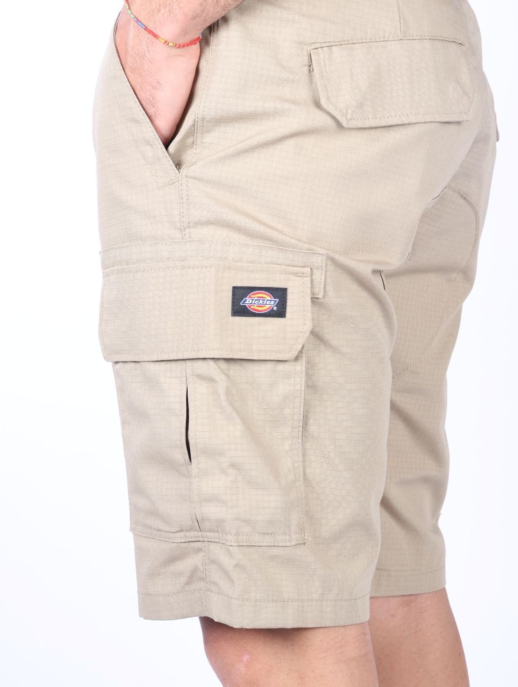 Dickies short cargo beige — archivio moda streetwear — IlBotteghino