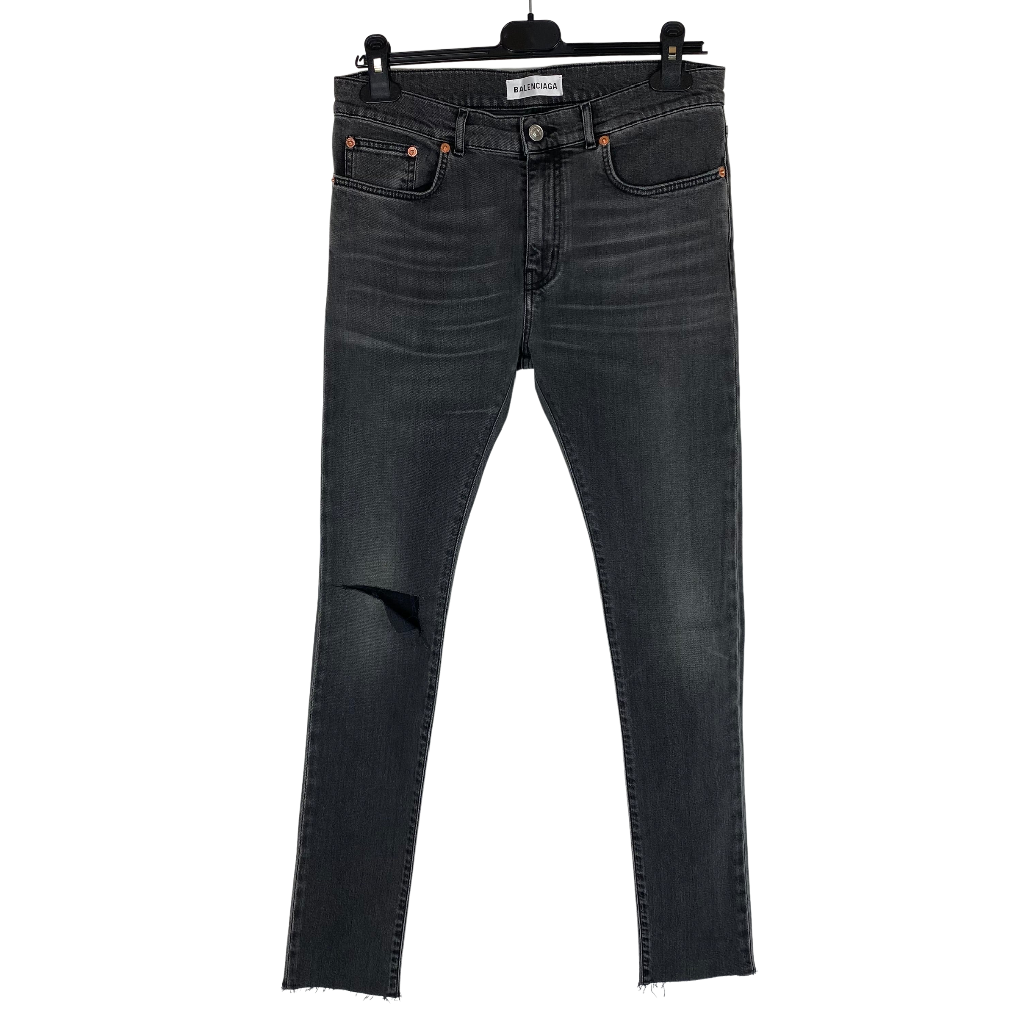 Jeans Balenciaga slim grigi con strappo sulla gamba, taglia 24US — IlBotteghino
